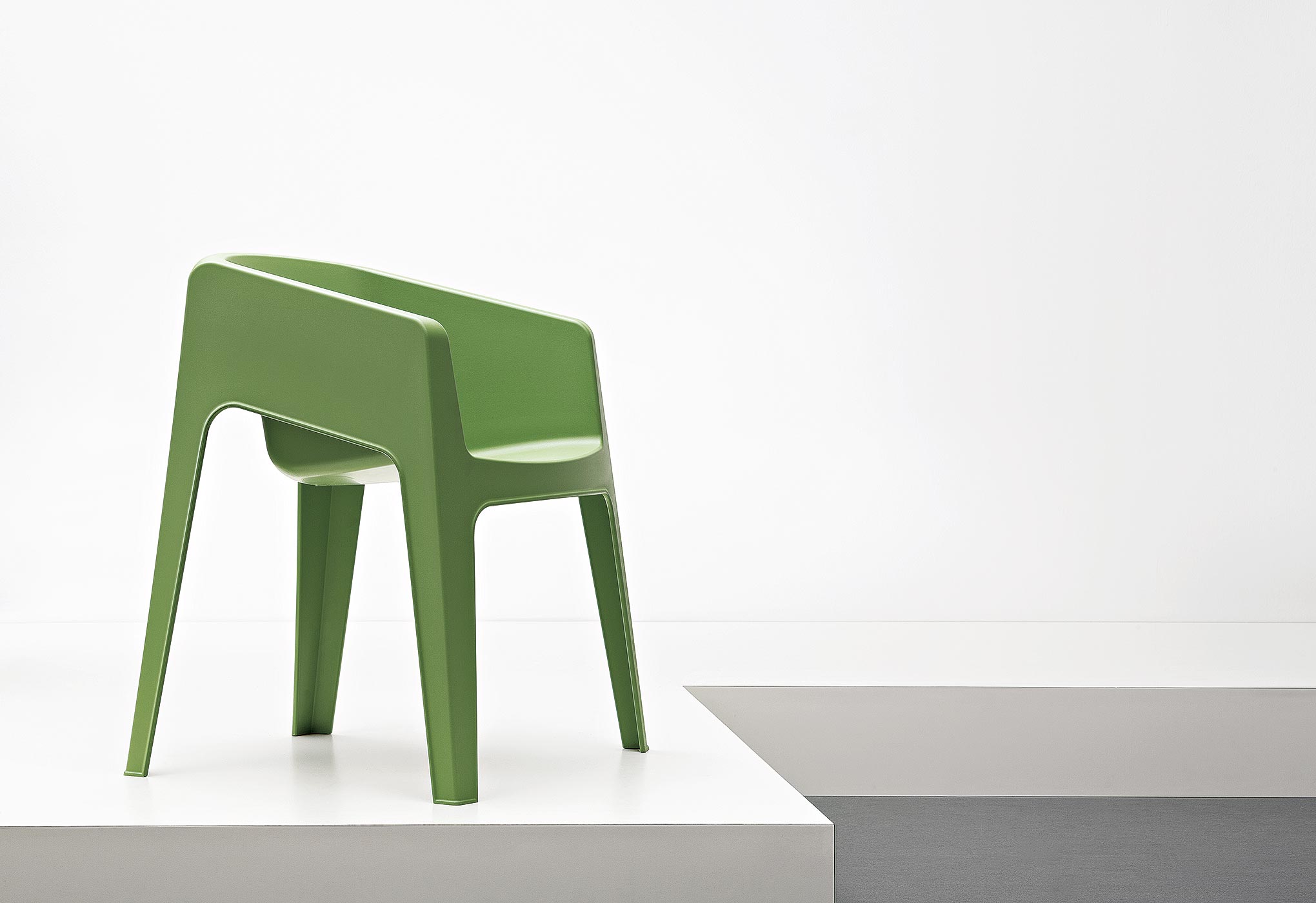 开云（中国） - 坐具|休闲椅|办公家具|设计师家具|Tototo 洽谈椅