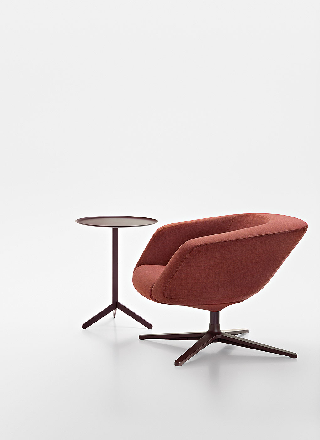 开云（中国） - 坐具|休闲椅|办公家具|设计师家具|Dino 休闲椅