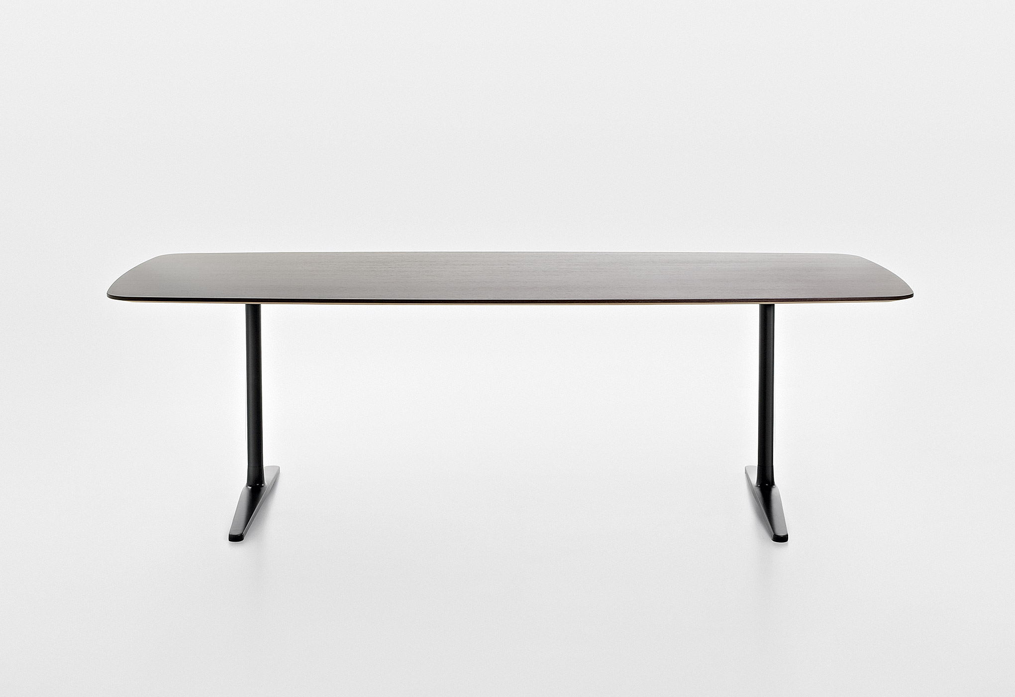 开云（中国） - 桌几|茶几/边几|办公家具|设计师家具|Plato 洽谈桌/咖啡桌