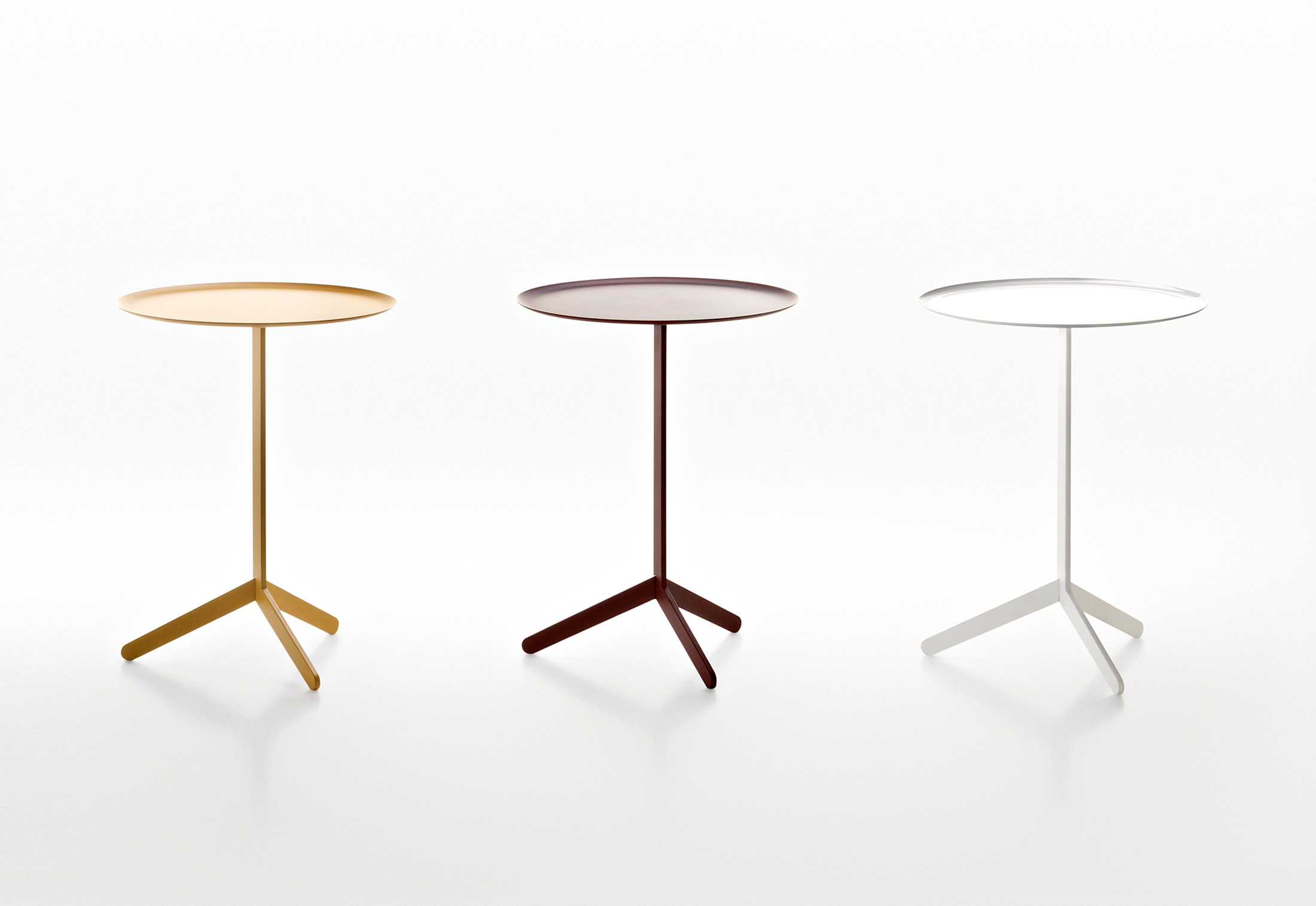 开云（中国） - 桌几|茶几/边几|办公家具|设计师家具|Baba 咖啡桌/茶几