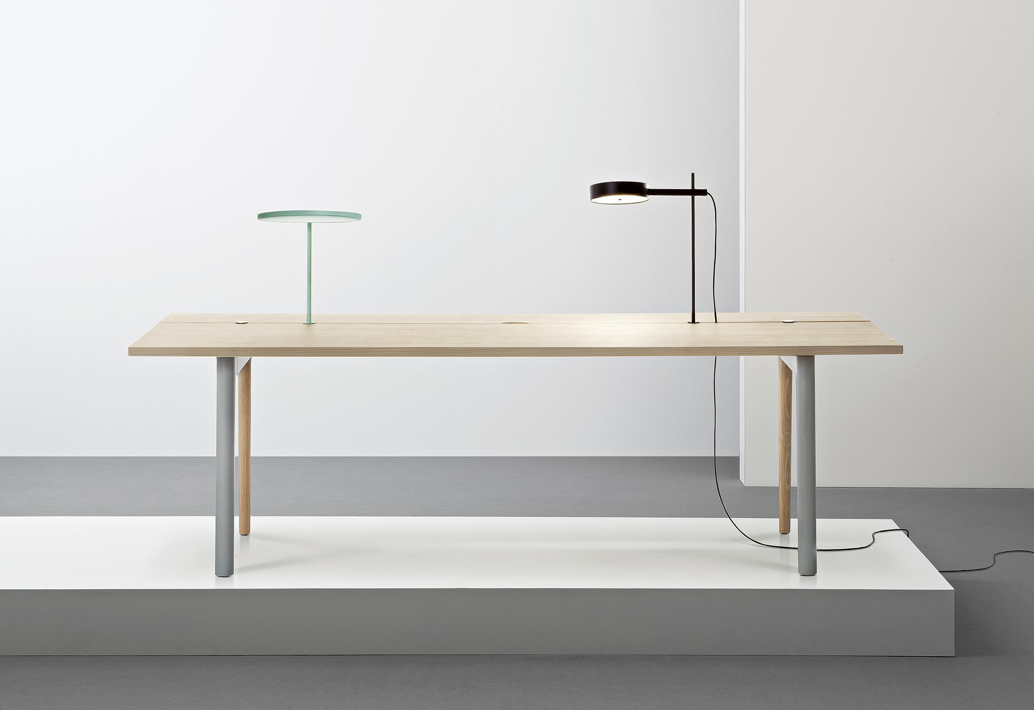 办公屏风|办公屏风系统|办公家具|设计师家具|Offset Table 工作台/办公桌