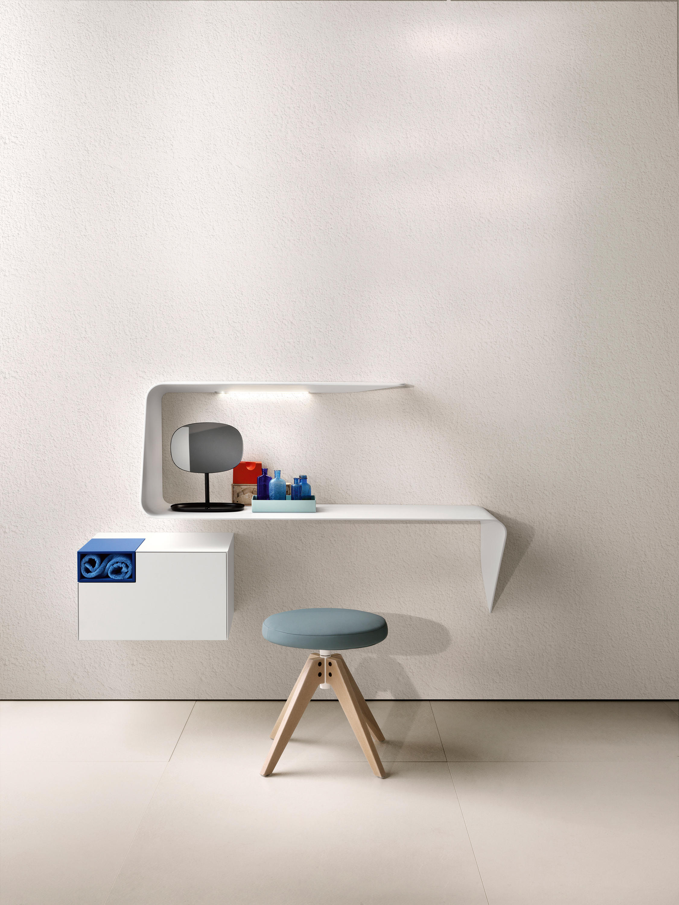 开云（中国） - 坐具|吧椅/凳子|办公家具|设计师家具|FLOW STOOL  矮凳