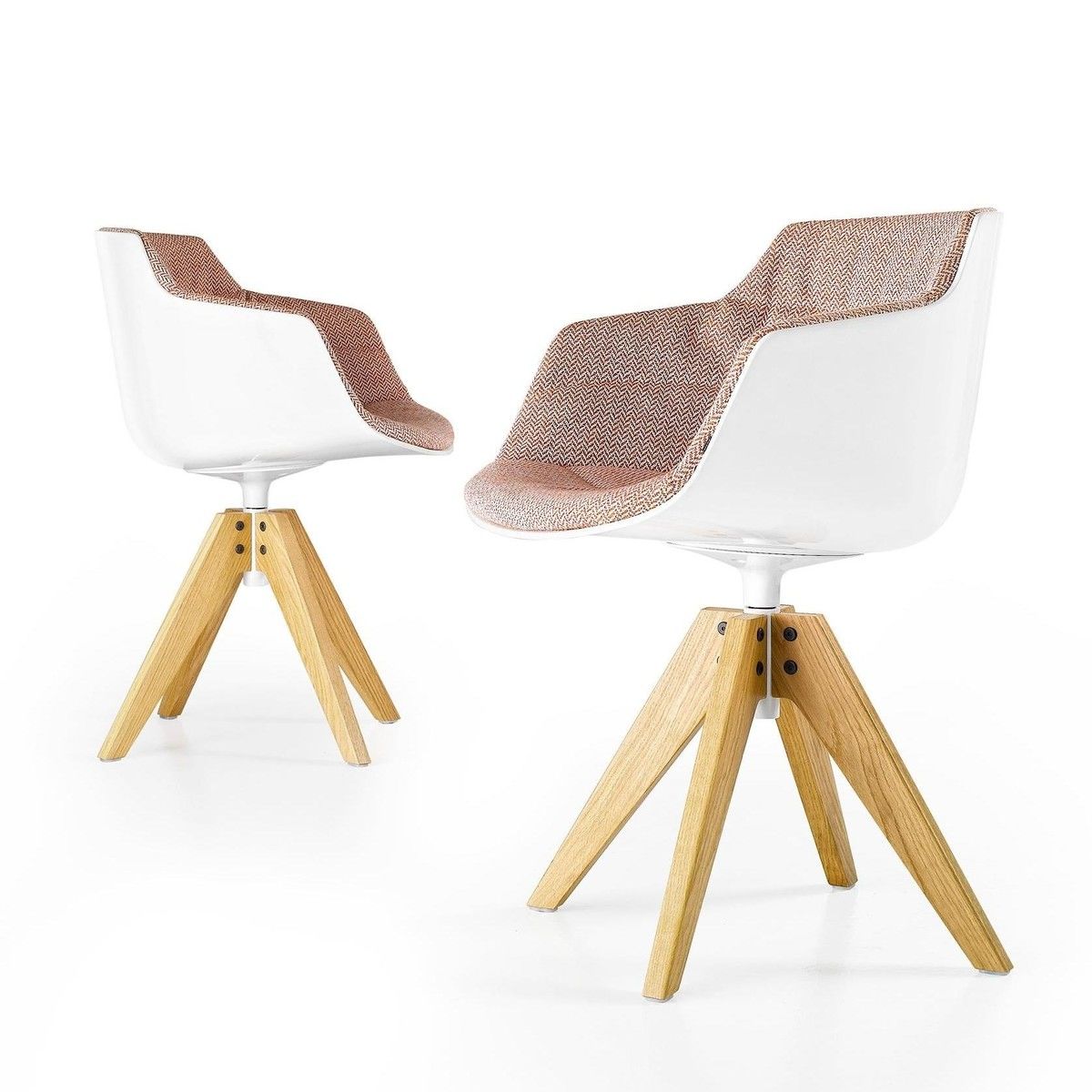 开云（中国） - 坐具|餐椅|办公家具|设计师家具|FLOW TEXTILE 洽谈椅/餐椅