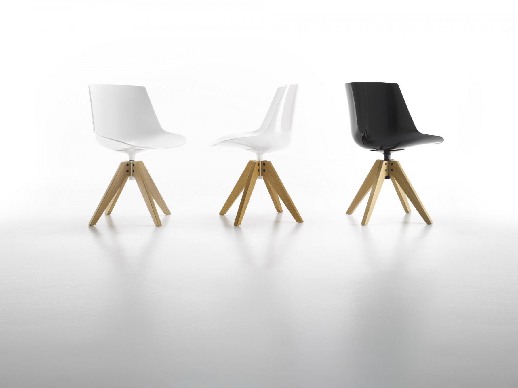 开云（中国） - 坐具|餐椅|办公家具|设计师家具|FLOW TEXTILE 洽谈椅/餐椅