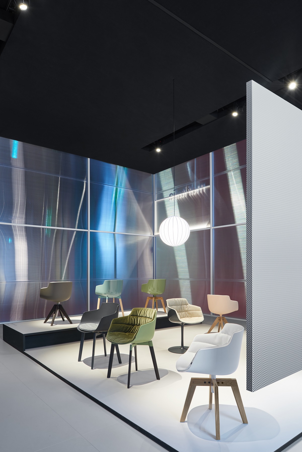 开云（中国） - 坐具|餐椅|办公家具|设计师家具|FLOW COLOR 洽谈椅/餐椅