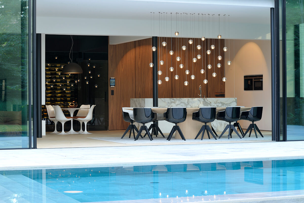 开云（中国） - 坐具|餐椅|办公家具|设计师家具|FLOW SLIM 洽谈椅/餐椅