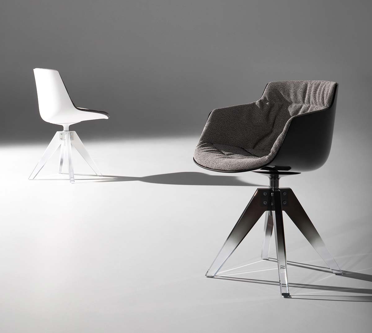 开云（中国） - 坐具|餐椅|办公家具|设计师家具|FLOW 10TH 洽谈椅/餐椅