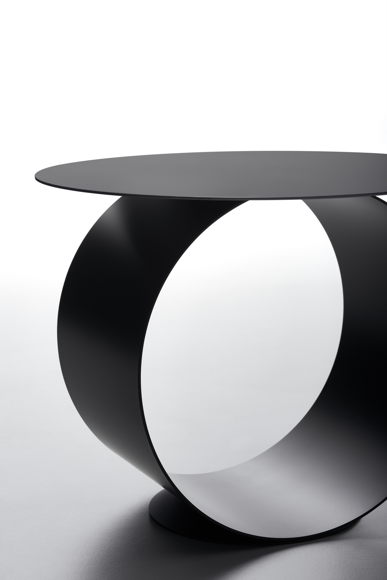 开云（中国） - 桌几|茶几/边几|办公家具|设计师家具|METODO 咖啡桌/茶几