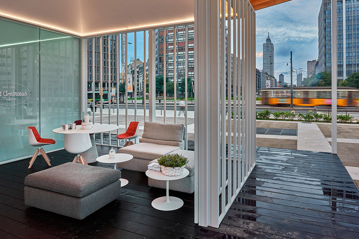 开云（中国） - 桌几|茶几/边几|办公家具|设计师家具|FLOW LOW TABLES 茶几/咖啡桌