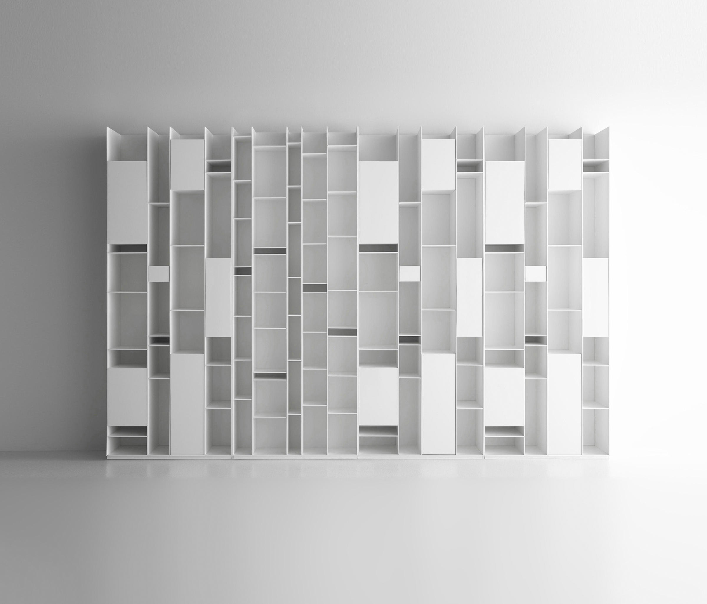 开云（中国） - 附件|装饰画/墙饰|办公家具|设计师家具|RANDOM 装饰柜/墙饰