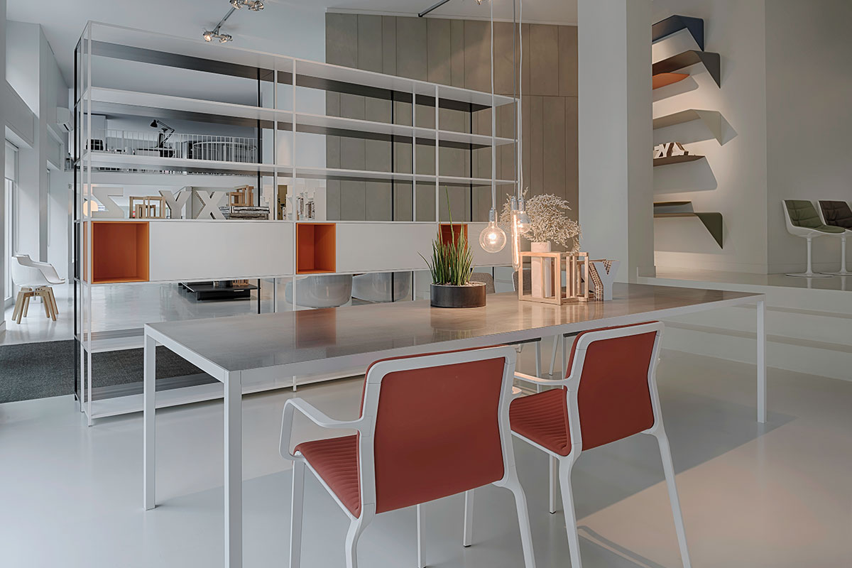 开云（中国） - 储物|装饰架|办公家具|设计师家具|MINIMA 装饰柜/书柜