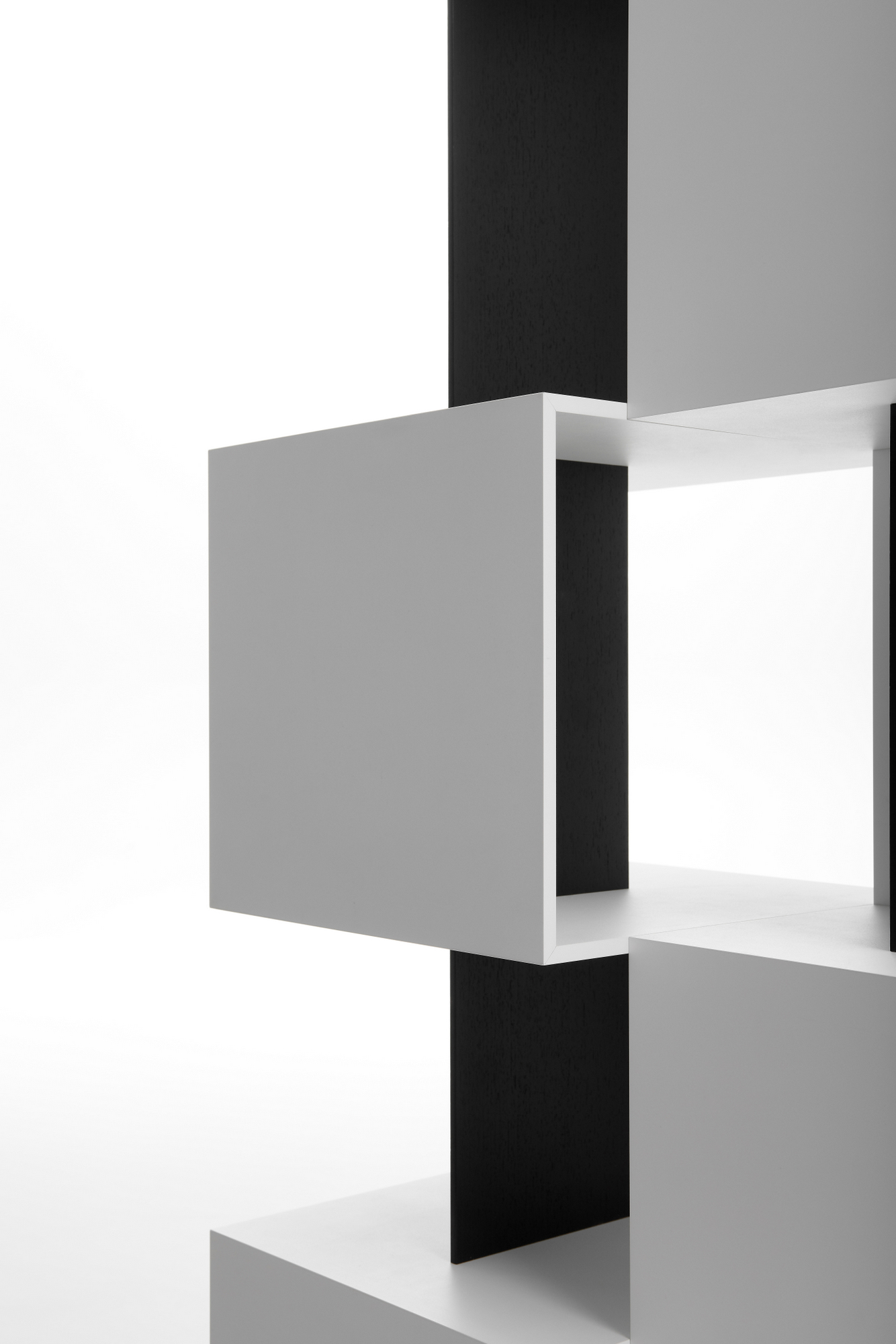 开云（中国） - 储物|装饰架|办公家具|设计师家具|QUBIT 书柜/装饰柜