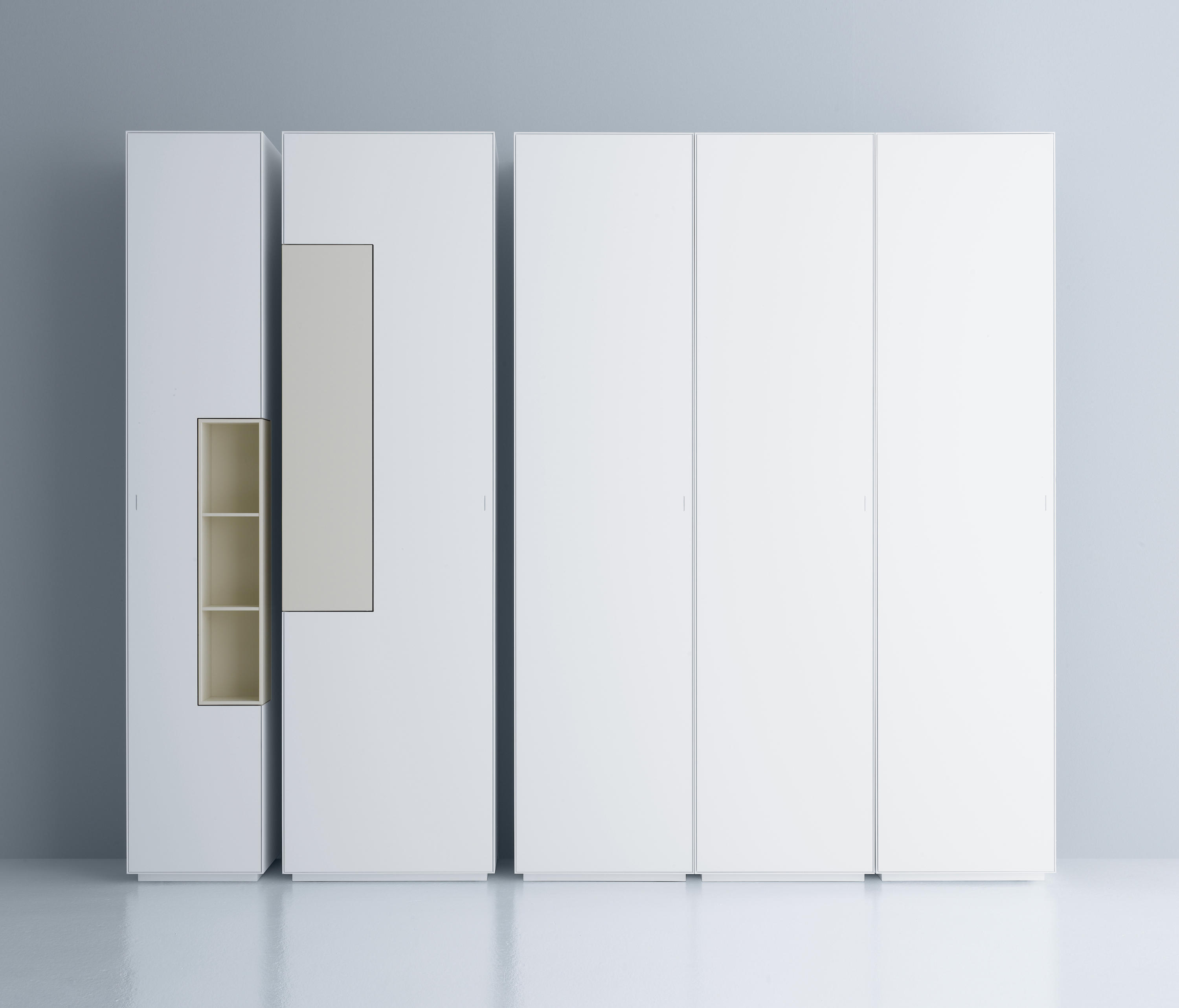 开云（中国） - 储物|装饰架|办公家具|设计师家具|INMOTION 装饰柜