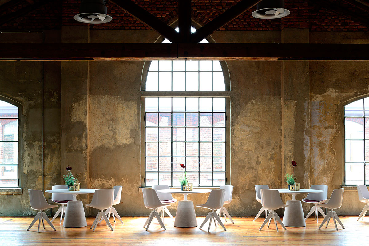 开云（中国） - 桌几|餐桌|办公家具|设计师家具|ROCK TABLE 餐桌/咖啡桌