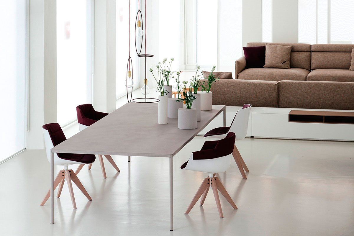 开云（中国） - 桌几|餐桌|办公家具|设计师家具|ROBIN 洽谈台/餐台