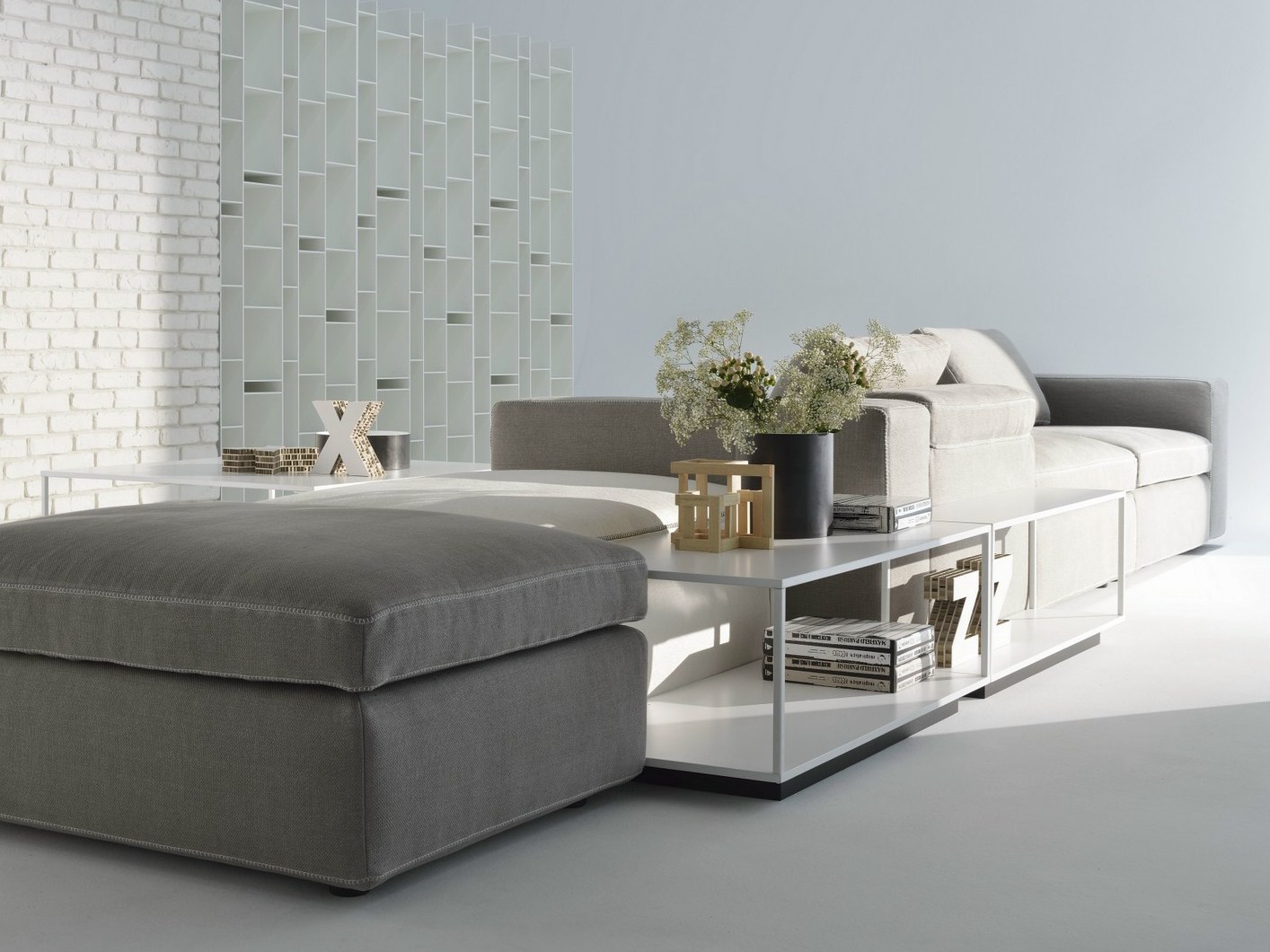 开云（中国） - 桌几|茶几/边几|办公家具|设计师家具|GRAFO LOW TABLE 茶几/咖啡桌