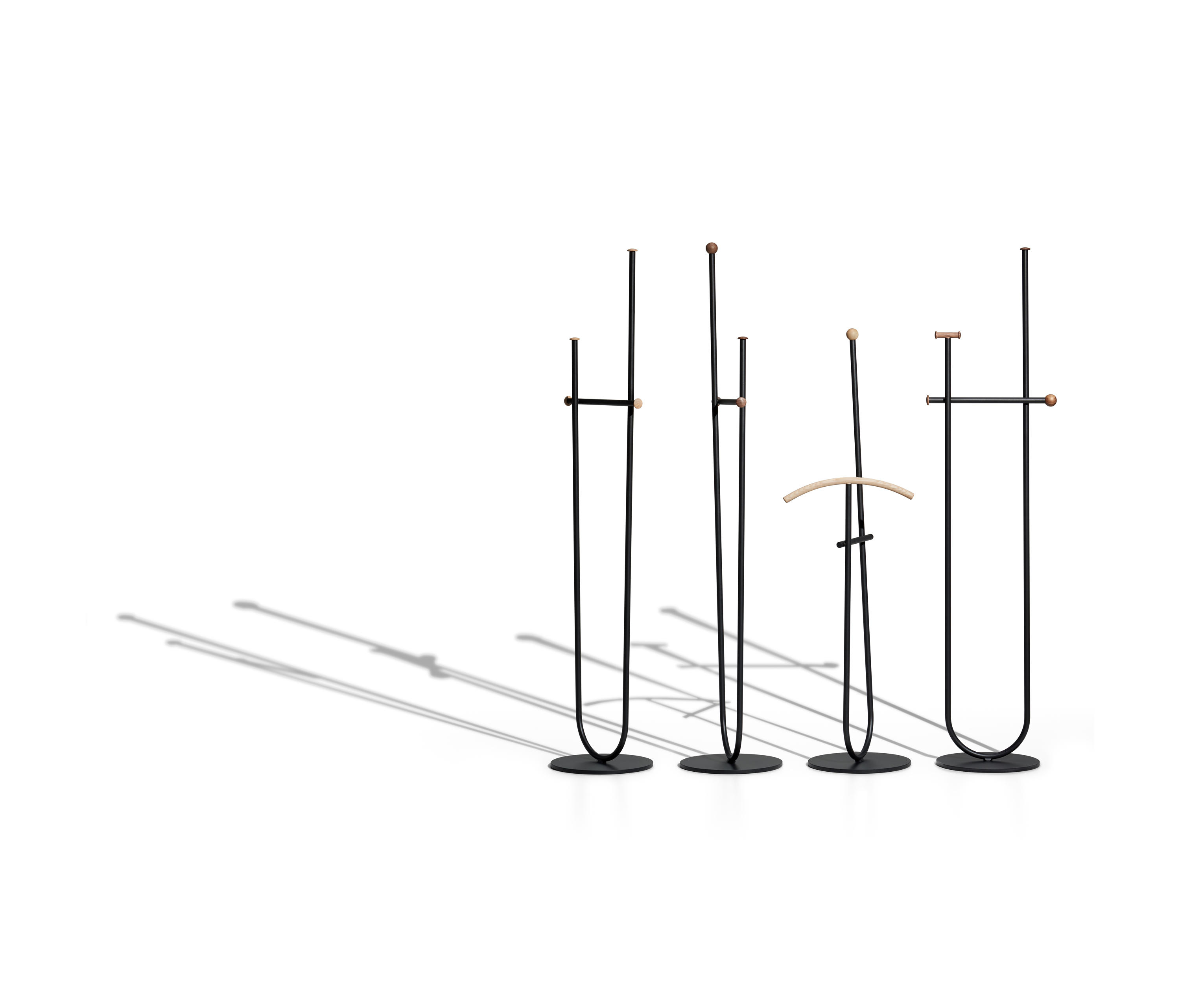 开云（中国） - 附件|衣帽架|办公家具|设计师家具|OMBRE 衣架