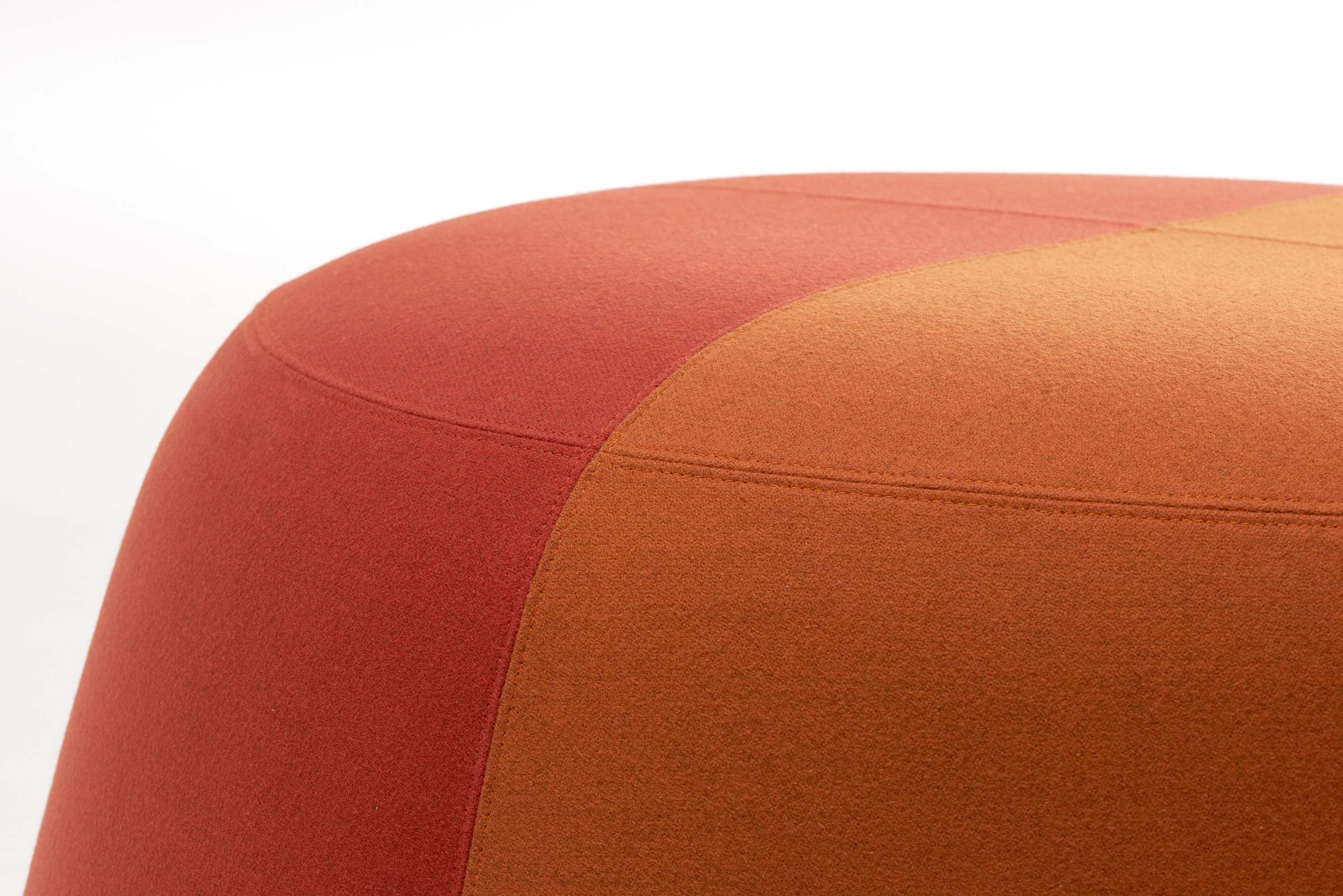 开云（中国） - 坐具|吧椅/凳子|办公家具|设计师家具|FUJI 矮墩/布蹲