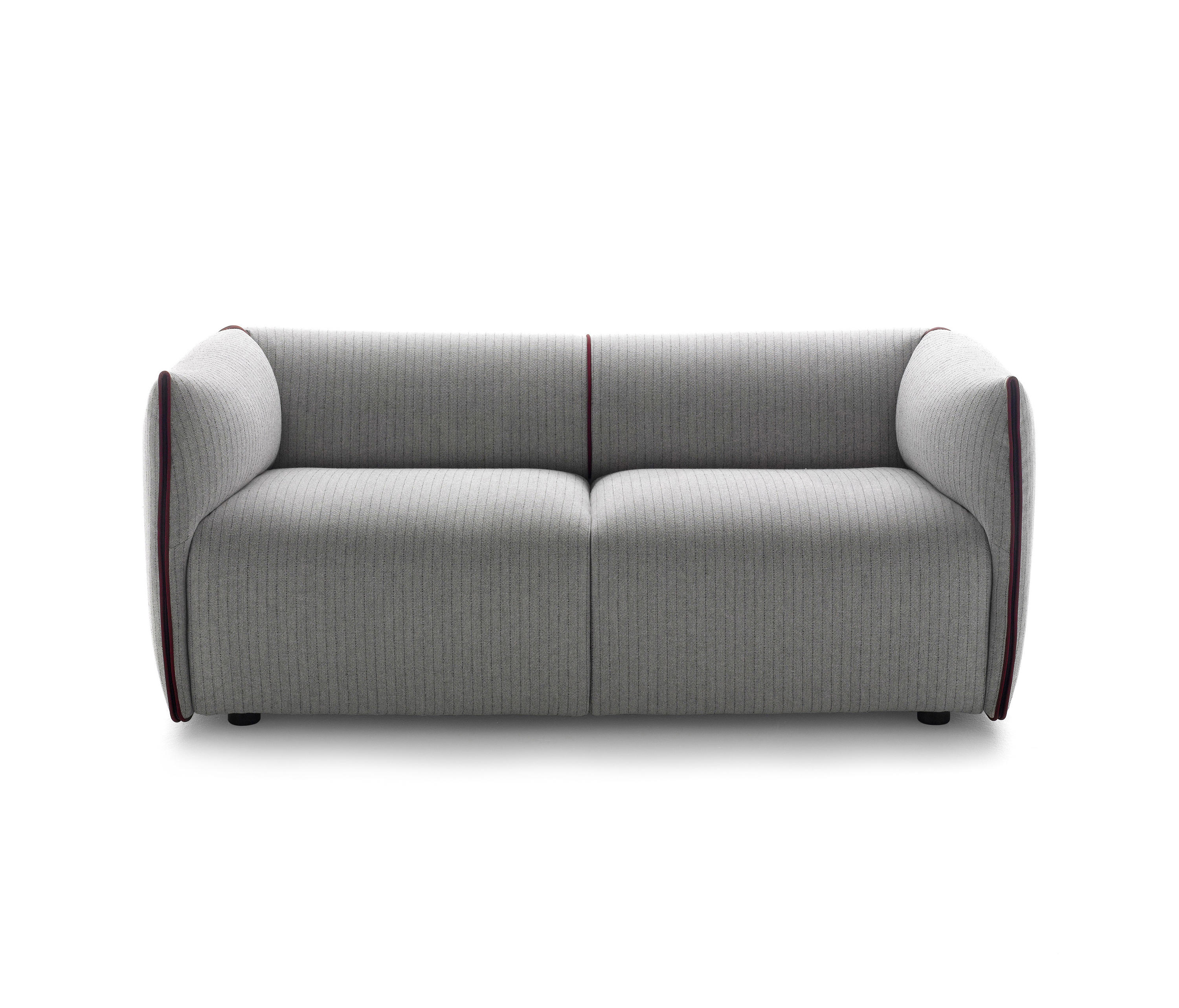 [开云（中国） - 坐具|沙发|办公家具|设计师家具|MIA 沙发]