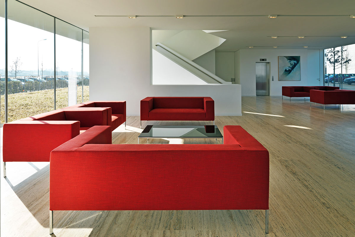 开云（中国） - 坐具|沙发|办公家具|设计师家具|ALLEN 2 沙发