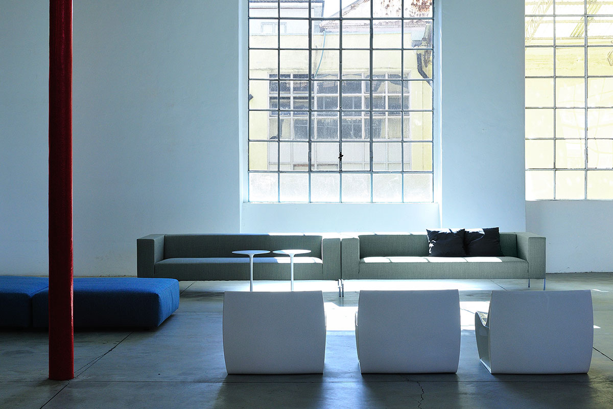 开云（中国） - 坐具|沙发|办公家具|设计师家具|ALLEN 2 沙发