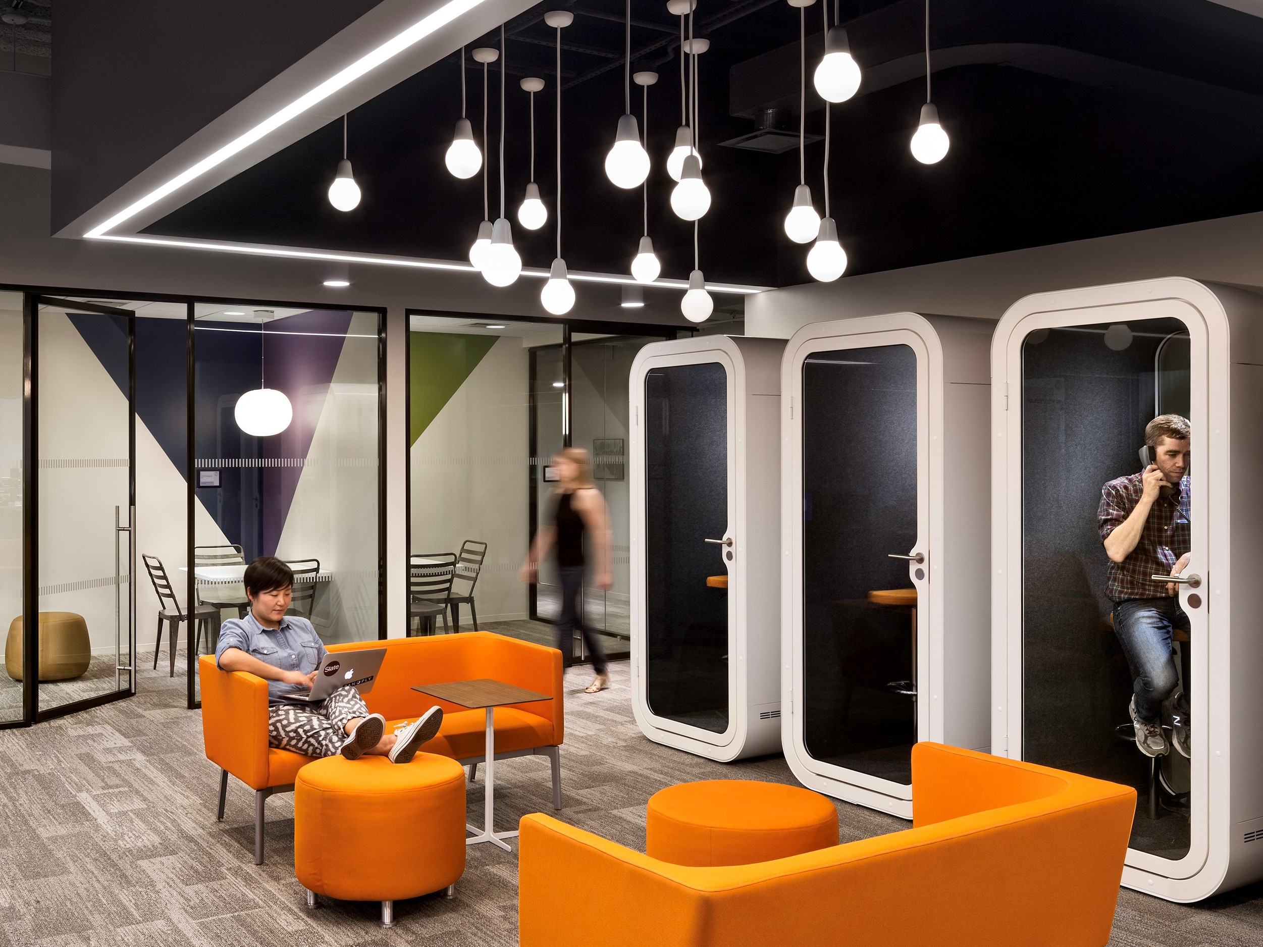 会议台|静音舱/洽谈屋|办公家具|设计师家具|Framery O 隔音屋/电话间