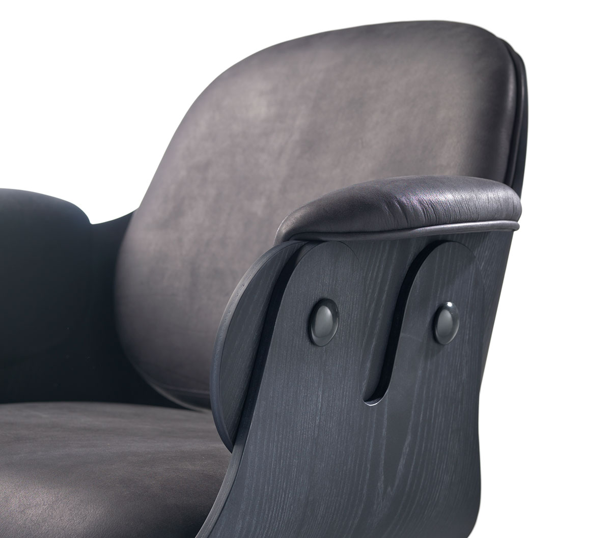 开云（中国） - 坐具|休闲椅|办公家具|设计师家具|LOW LOUNGER 休闲椅