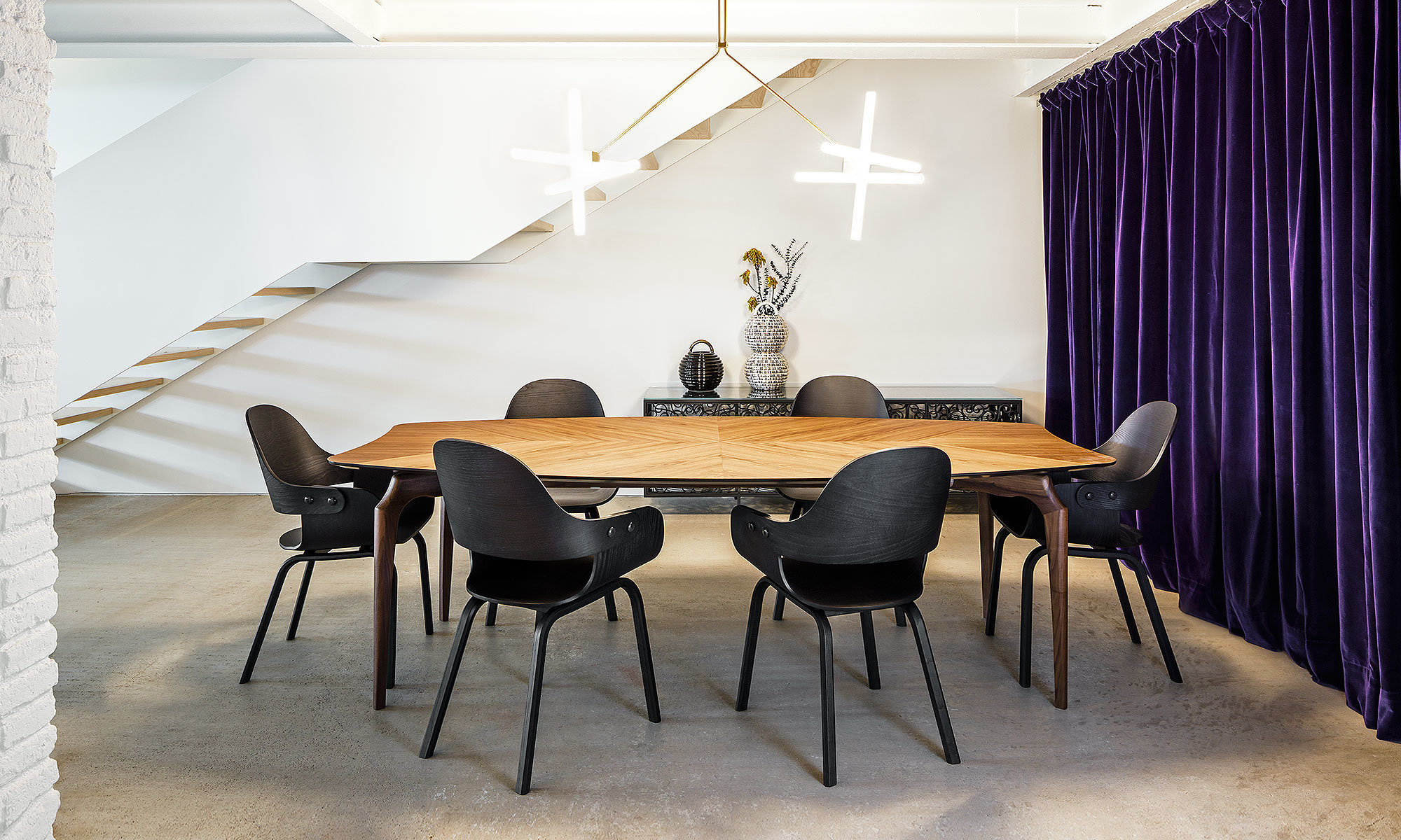 开云（中国） - 桌几|餐桌|办公家具|设计师家具|Gaulino 餐桌