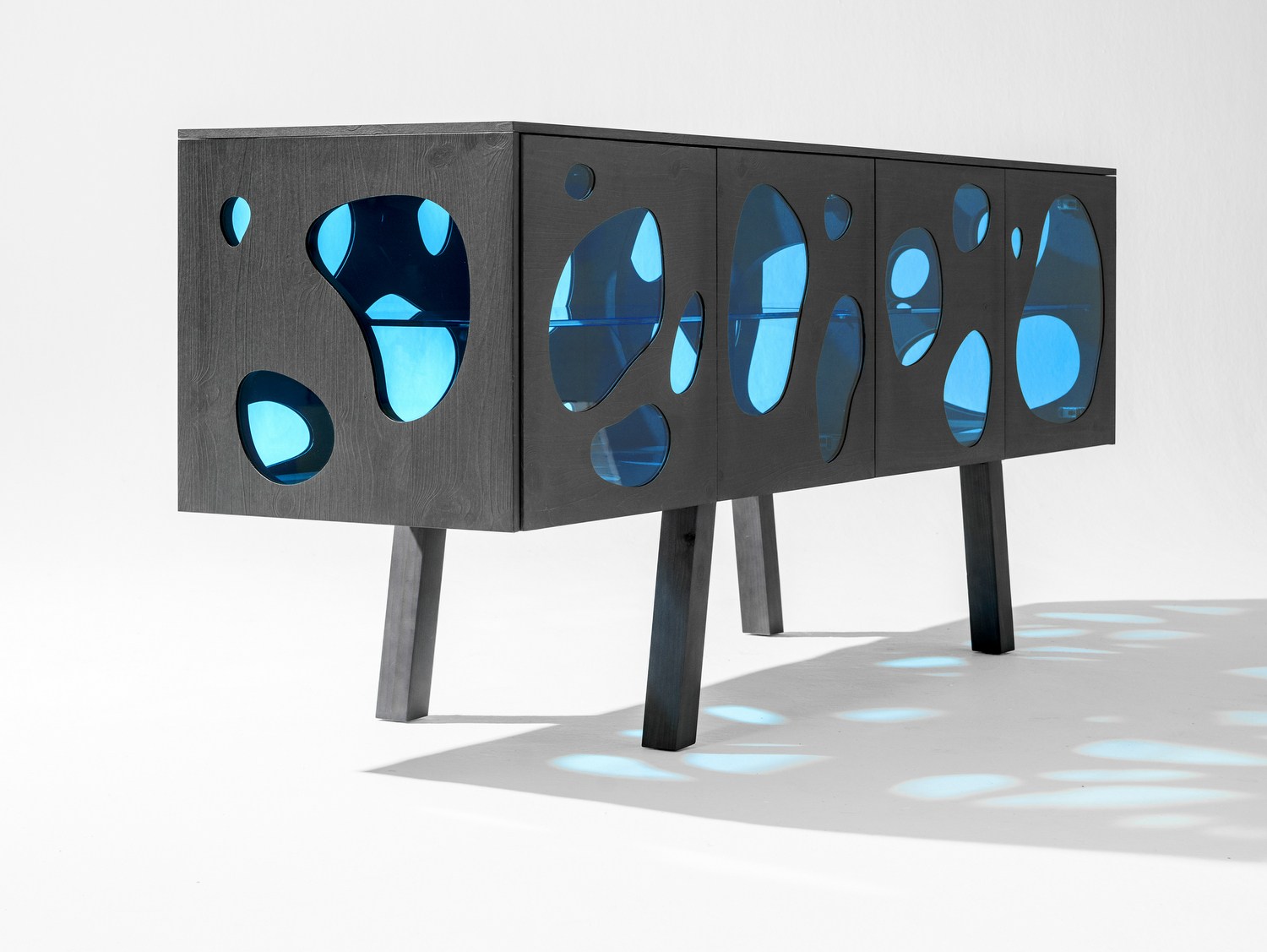 开云（中国） - 储物|装饰架|办公家具|设计师家具|AQUARIO 餐边柜/装饰柜