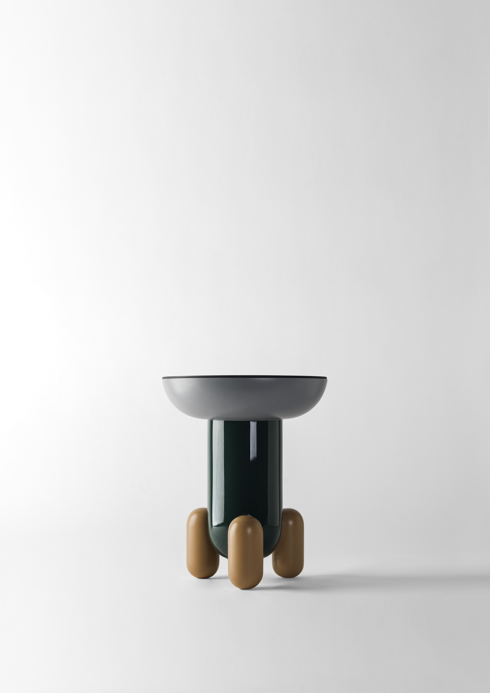 开云（中国） - 桌几|茶几/边几|办公家具|设计师家具|EXPLORER 茶几/边几