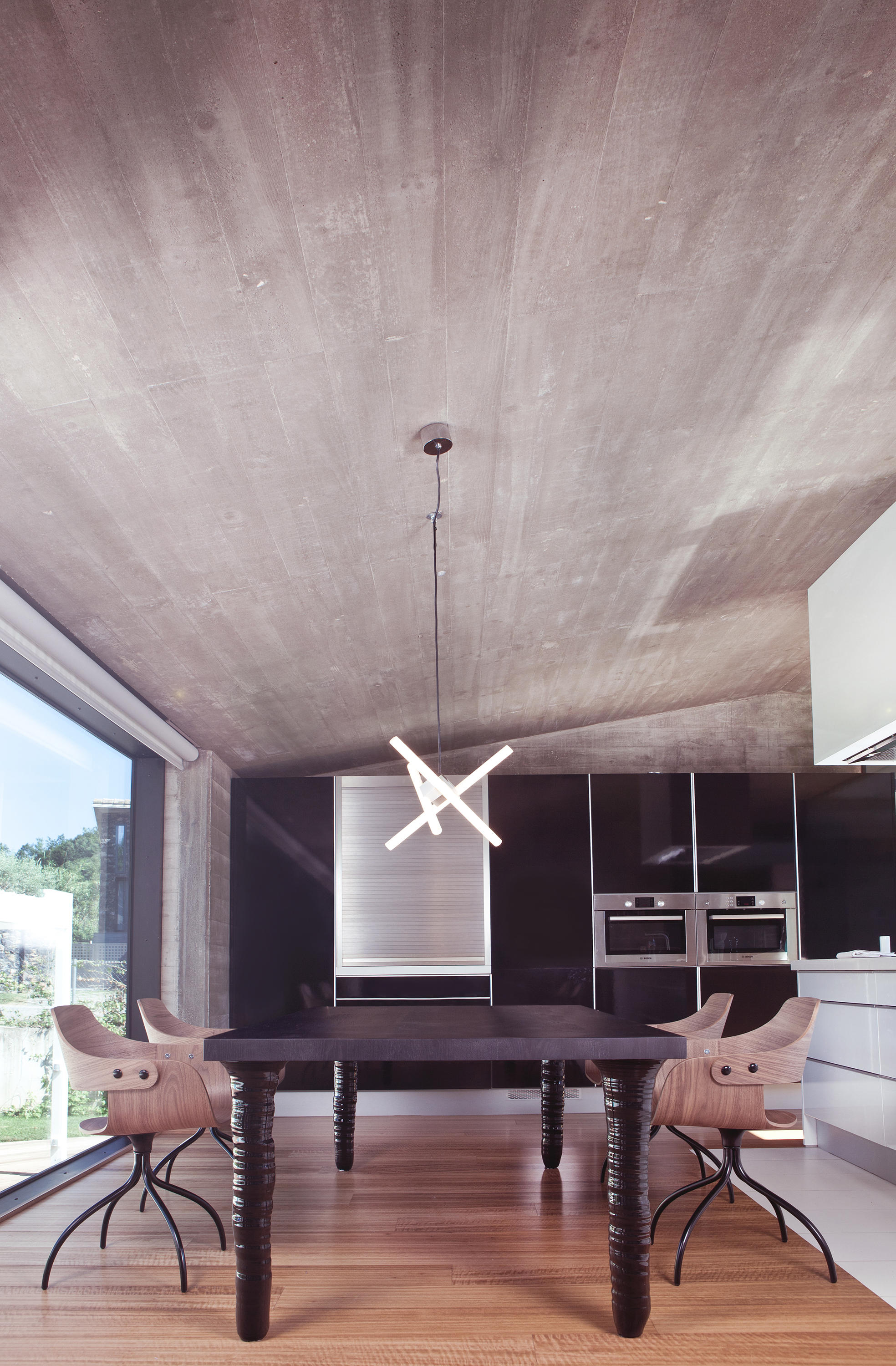 开云（中国） - 坐具|餐椅|办公家具|设计师家具|SHOWTIME 餐椅/洽谈椅