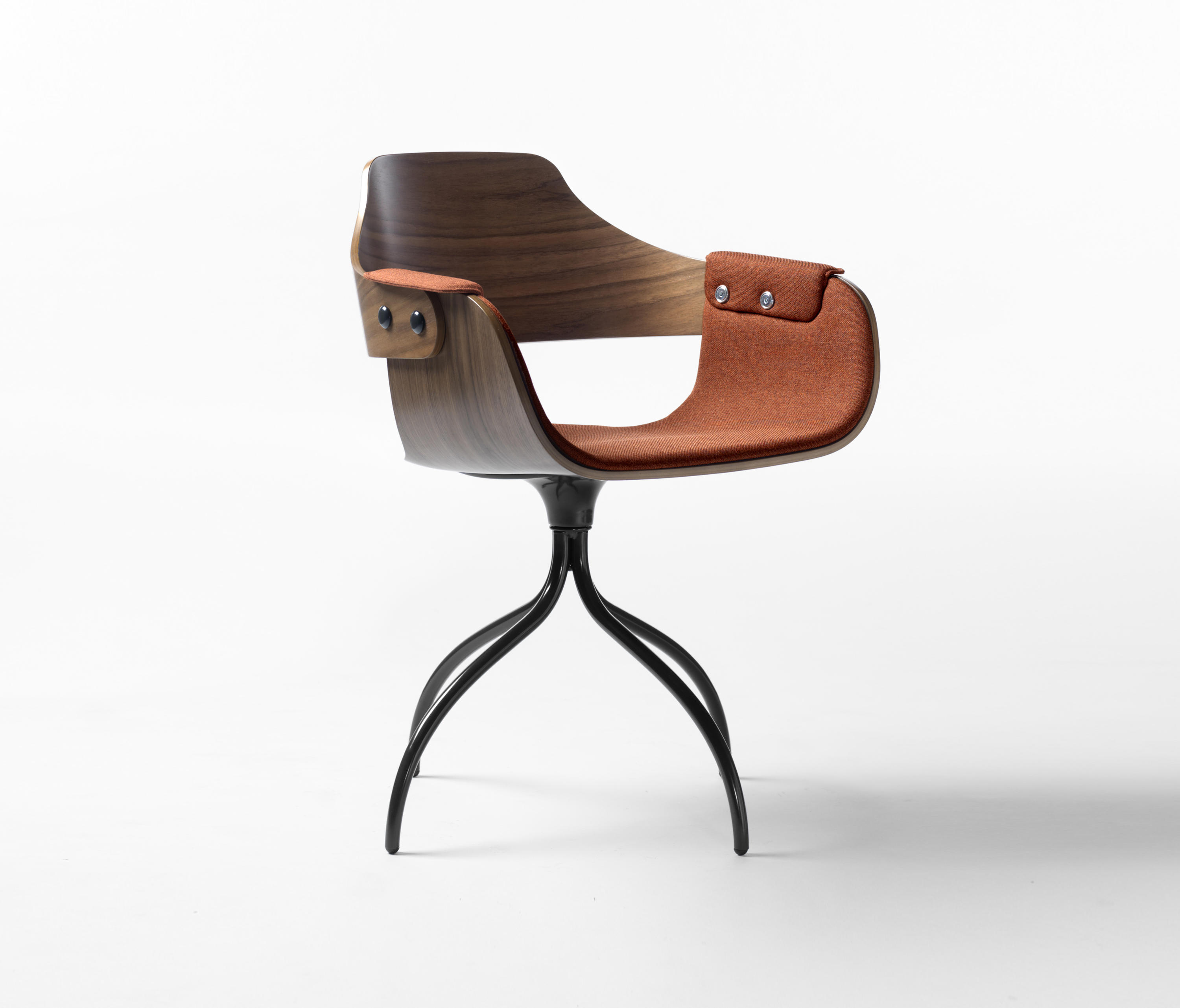 开云（中国） - 坐具|餐椅|办公家具|设计师家具|SHOWTIME 餐椅/洽谈椅