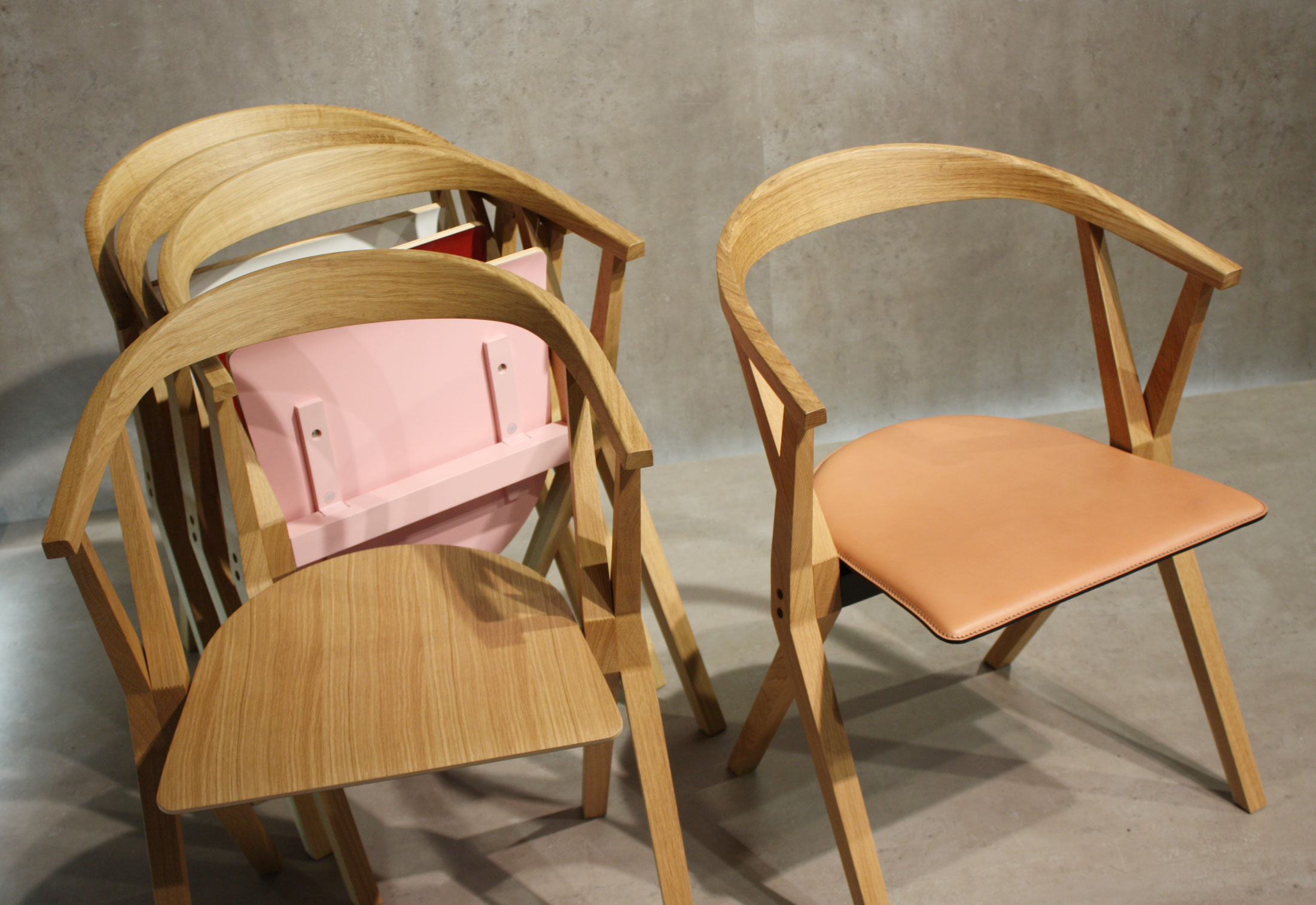 开云（中国） - 坐具|餐椅|办公家具|设计师家具|Extrusions 餐椅/洽谈椅