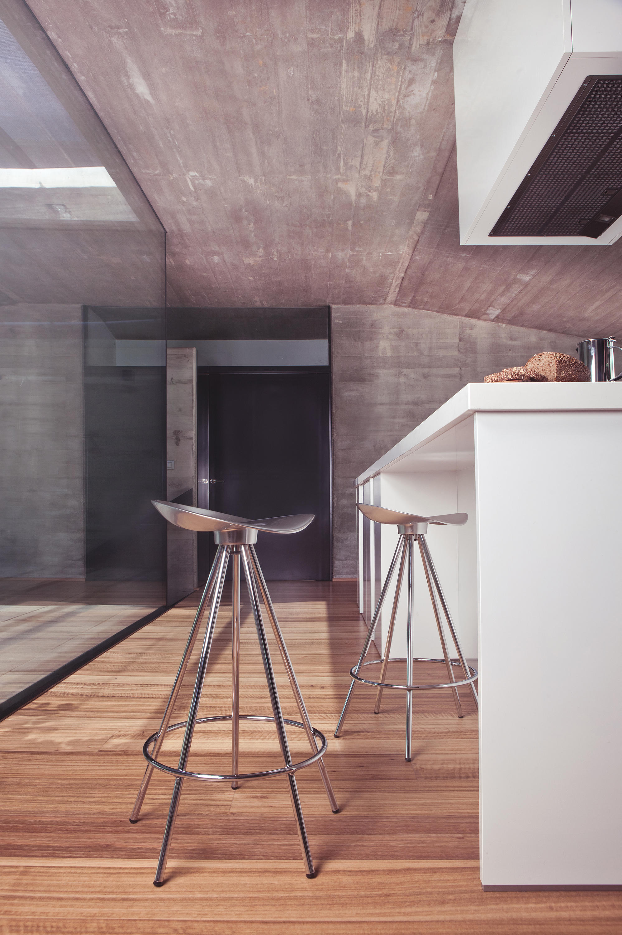 开云（中国） - 坐具|吧椅/凳子|办公家具|设计师家具|JAMAICA 吧椅