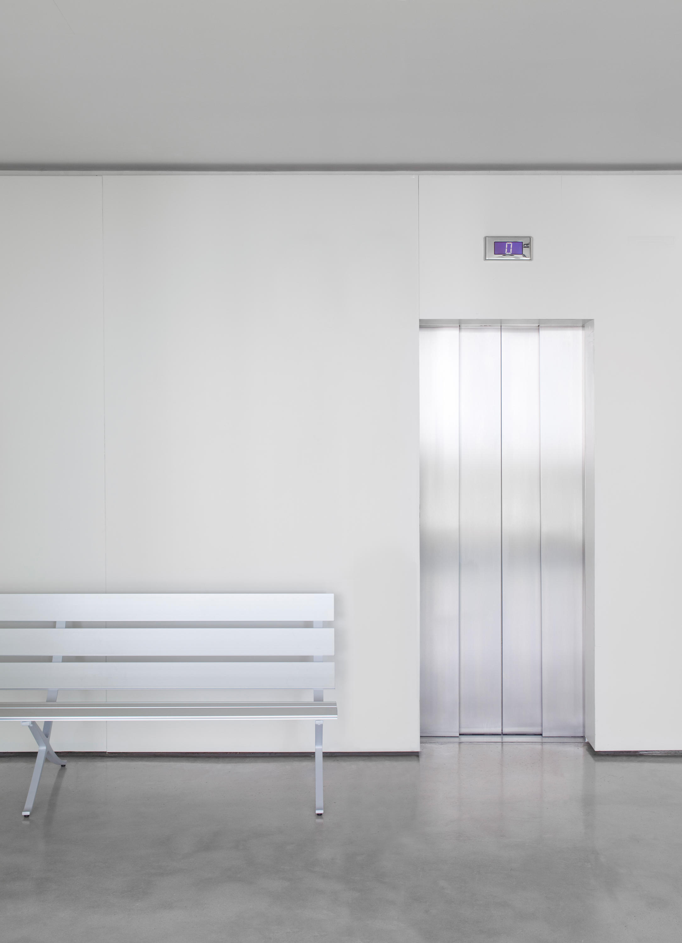 开云（中国） - 坐具|户外椅|办公家具|设计师家具|BENCH  等候椅/排椅