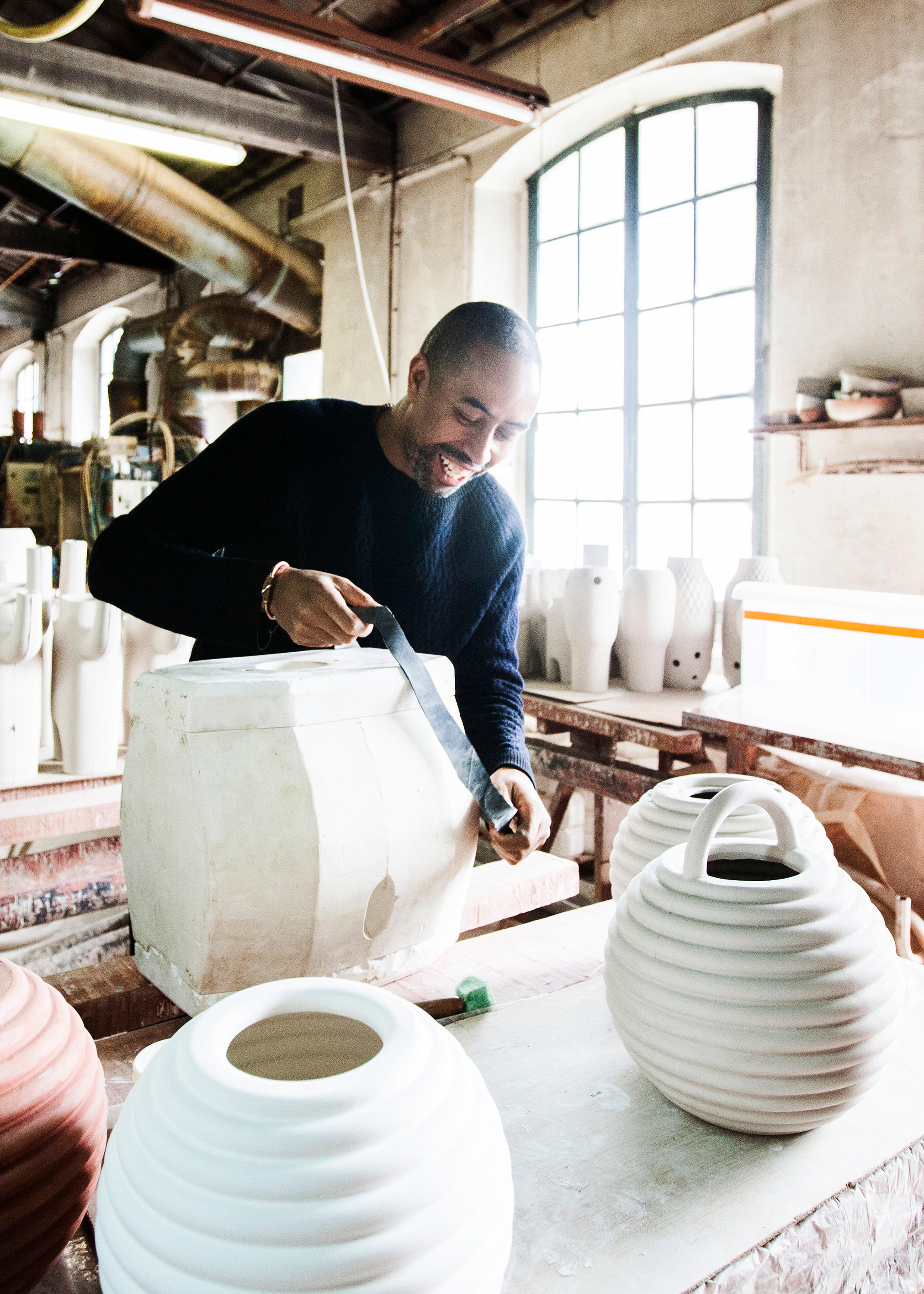 开云（中国） - 附件|花器|办公家具|设计师家具|Grasso  花瓶/饰品