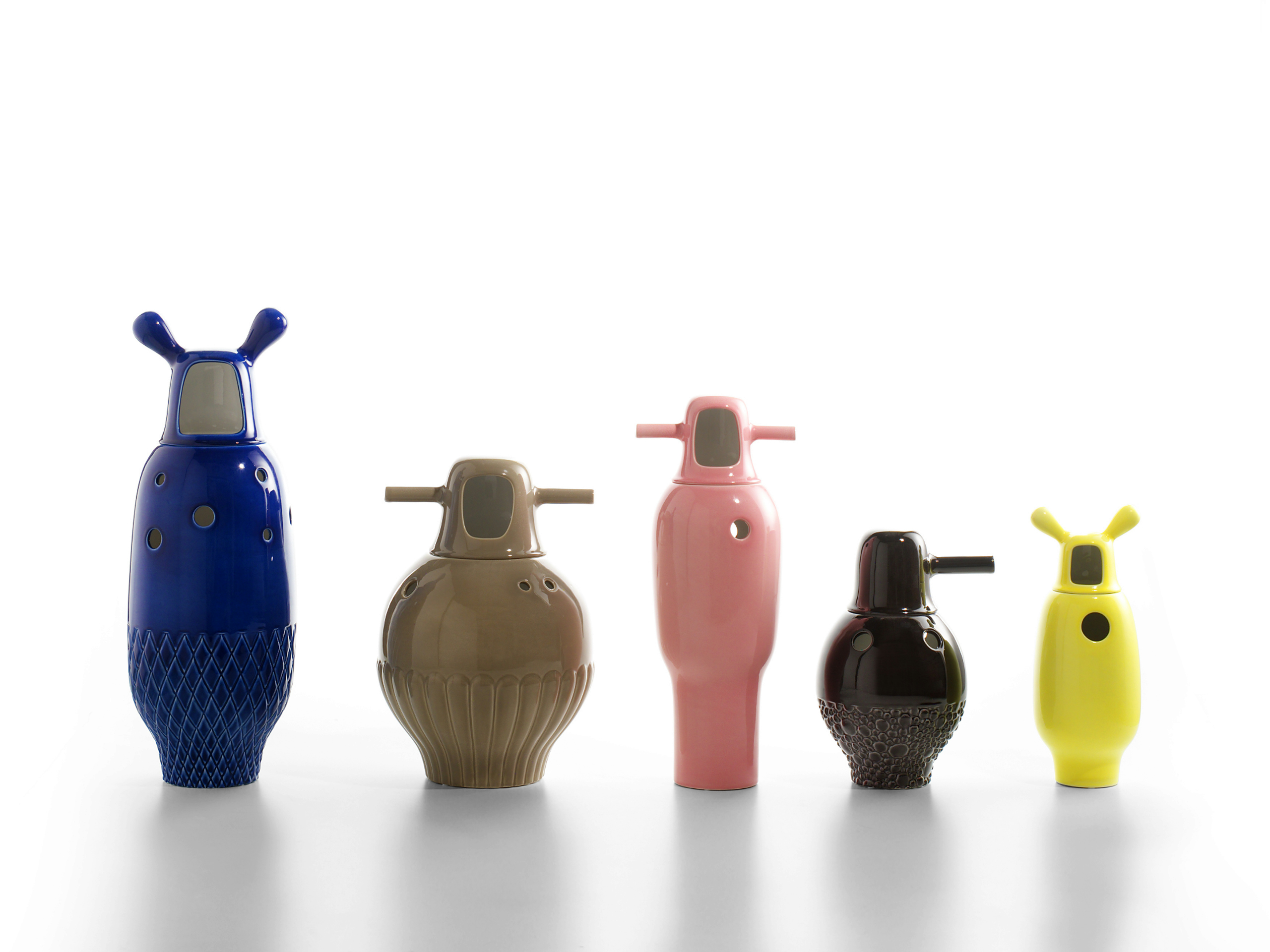 开云（中国） - 附件|花器|办公家具|设计师家具|SHOWTIME  花瓶/饰品