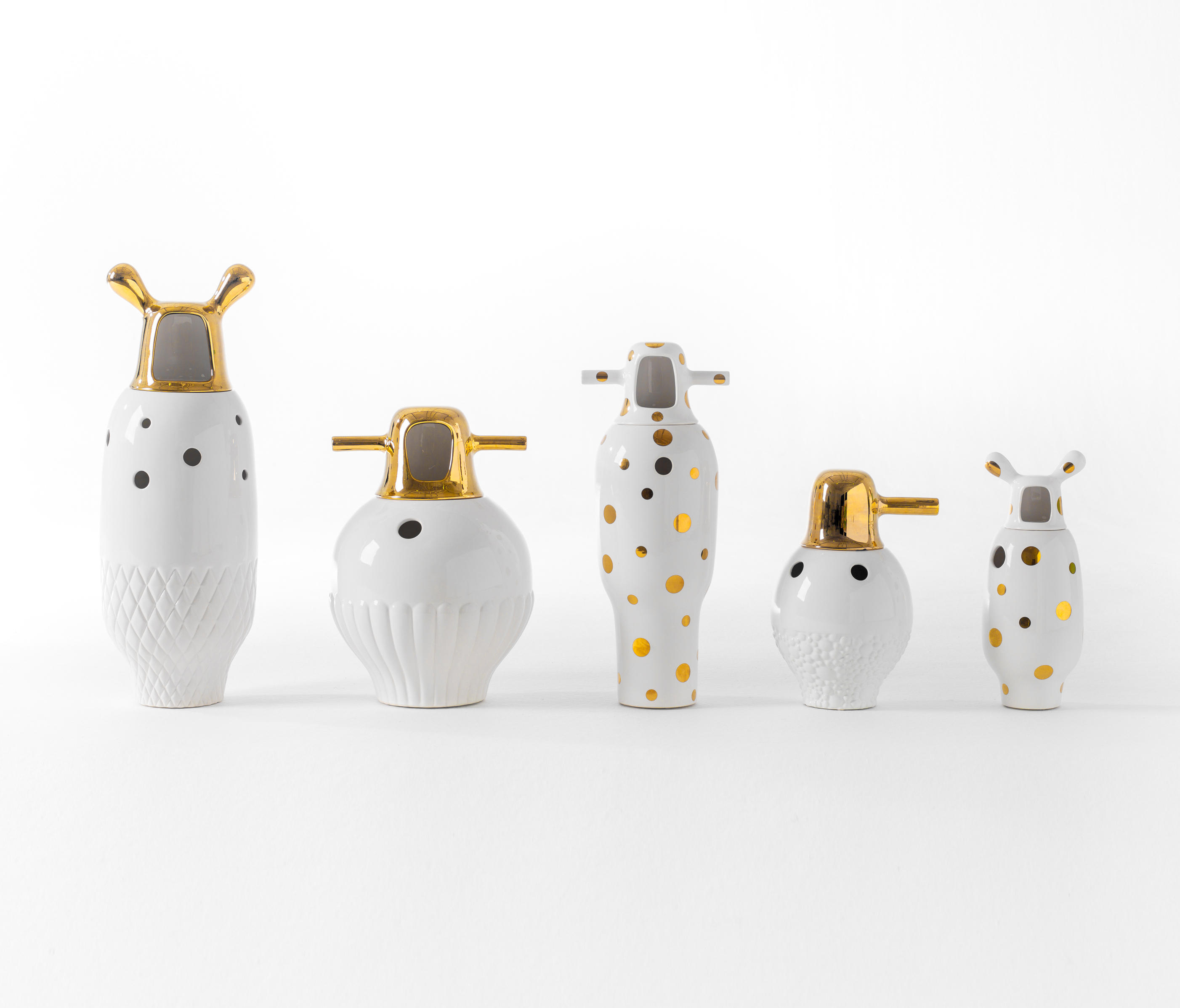 [开云（中国） - 附件|花器|办公家具|设计师家具|SHOWTIME  花瓶/饰品]