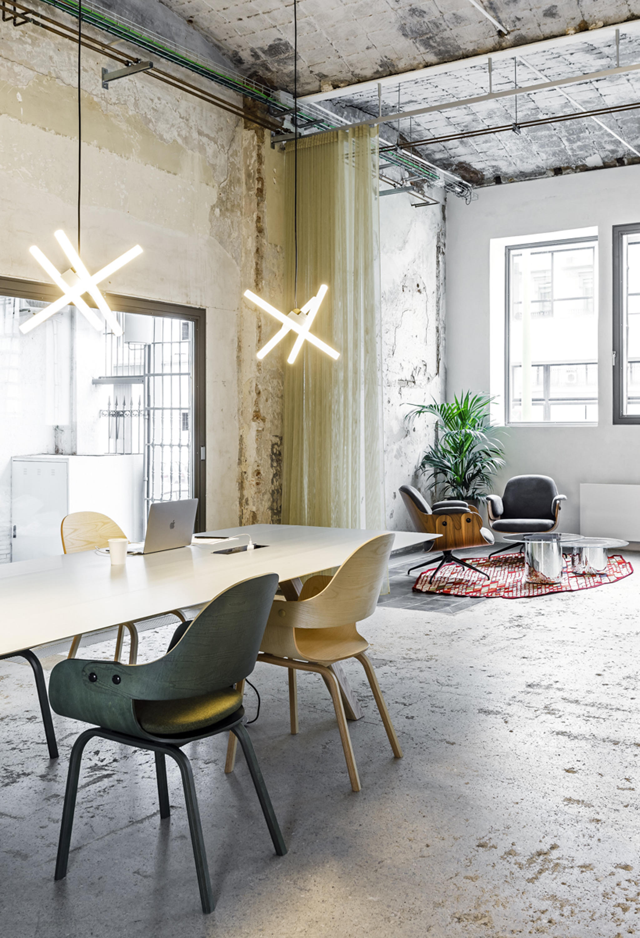 开云（中国） - 灯饰|吊灯|办公家具|设计师家具|Olivdada 吊灯