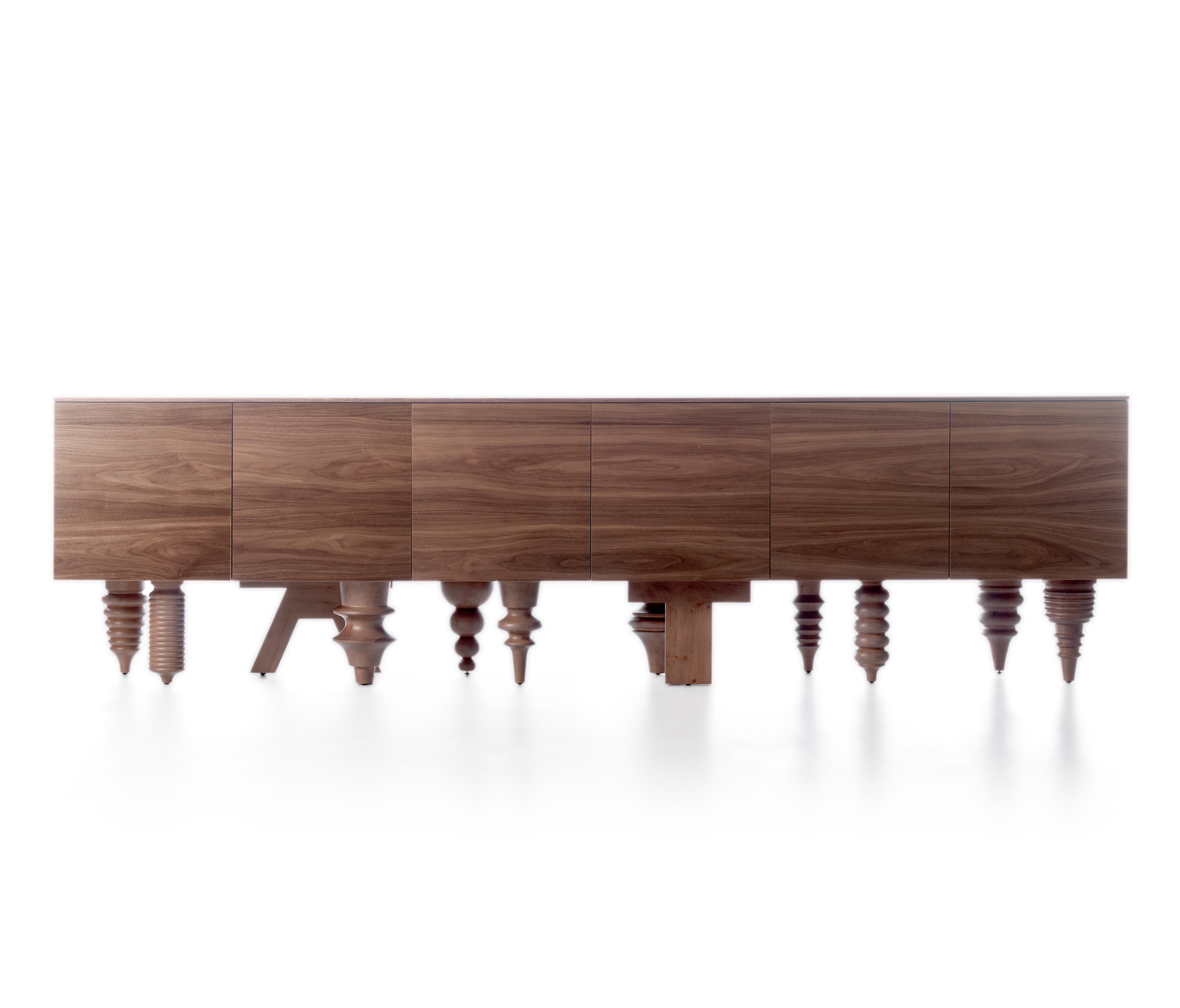 开云（中国） - 储物|装饰架|办公家具|设计师家具|MULTILEG 餐边柜/装饰柜