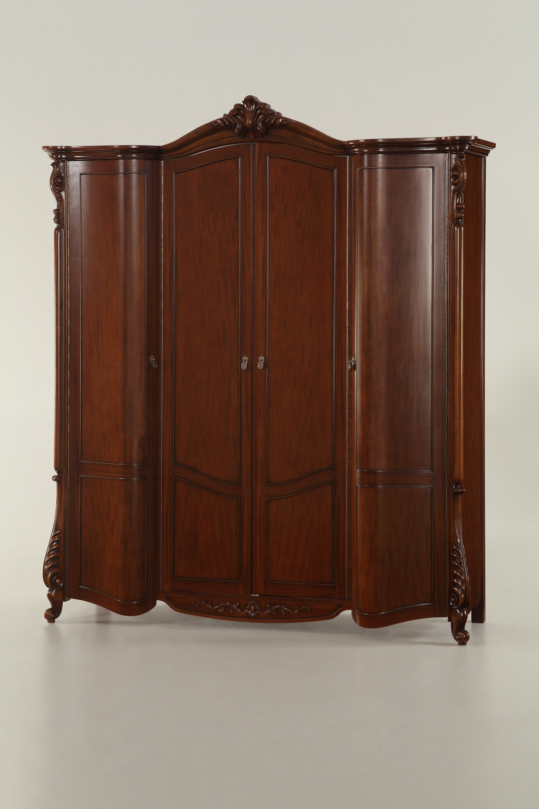 [开云（中国） - 卧室|储藏|办公家具|设计师家具|衣橱]