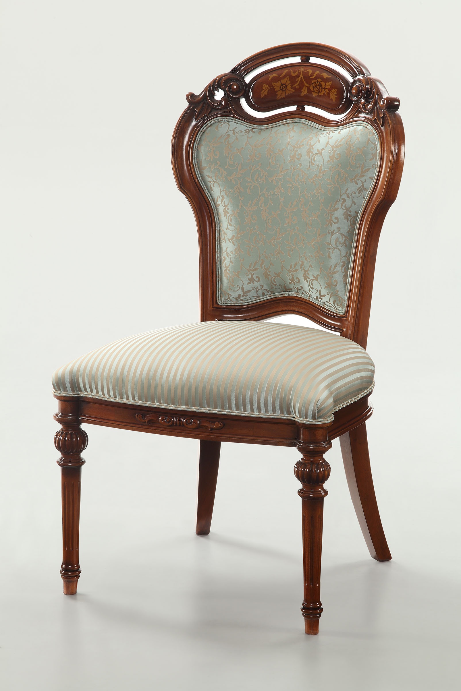 开云（中国） - 坐具|餐椅|办公家具|设计师家具|餐椅