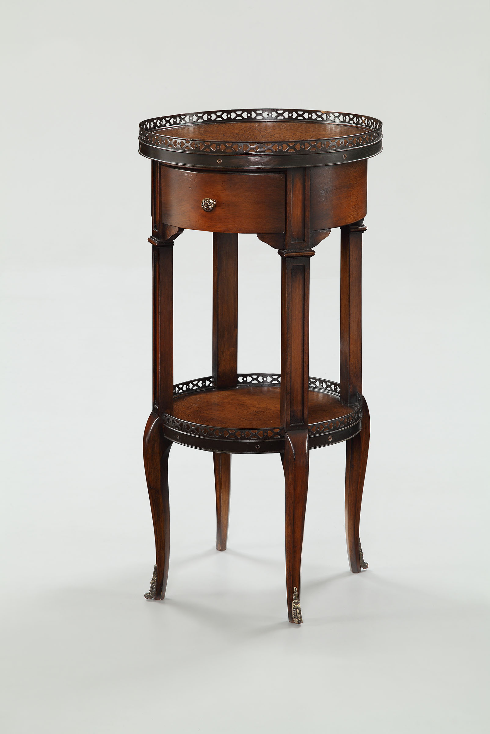 [开云（中国） - 储物|装饰架|办公家具|设计师家具|铜花边电话架]