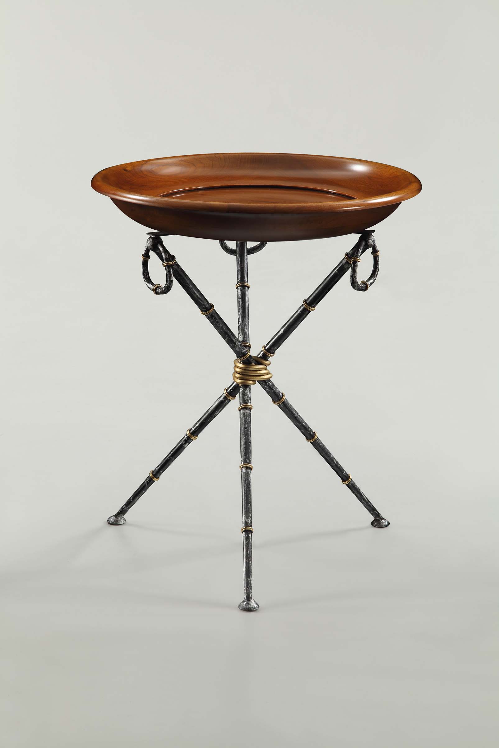 [开云（中国） - 桌几|茶几/边几|办公家具|设计师家具|铁艺茶几]