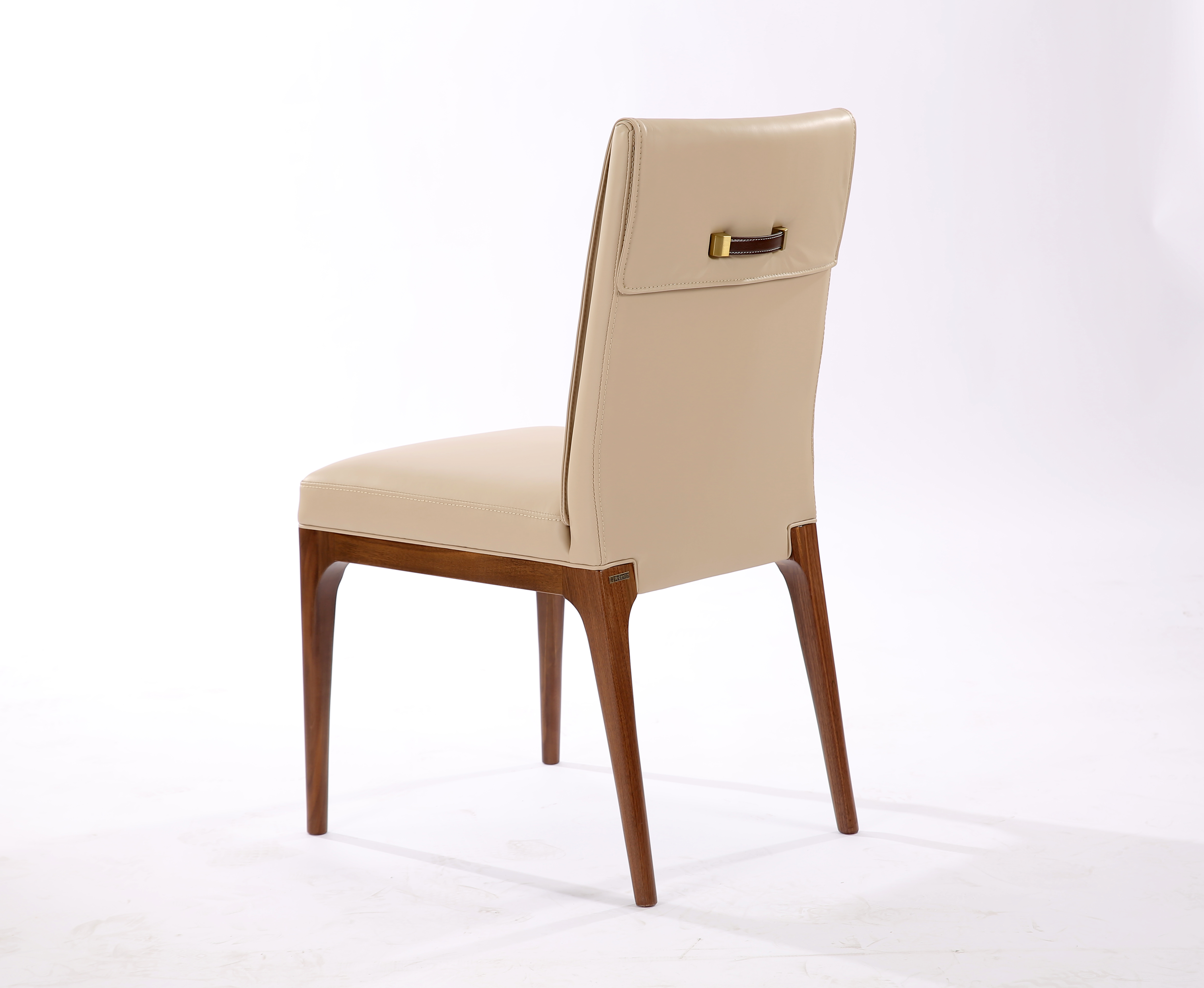 开云（中国） - 坐具|餐椅|办公家具|设计师家具|海派时尚-无扶手餐椅