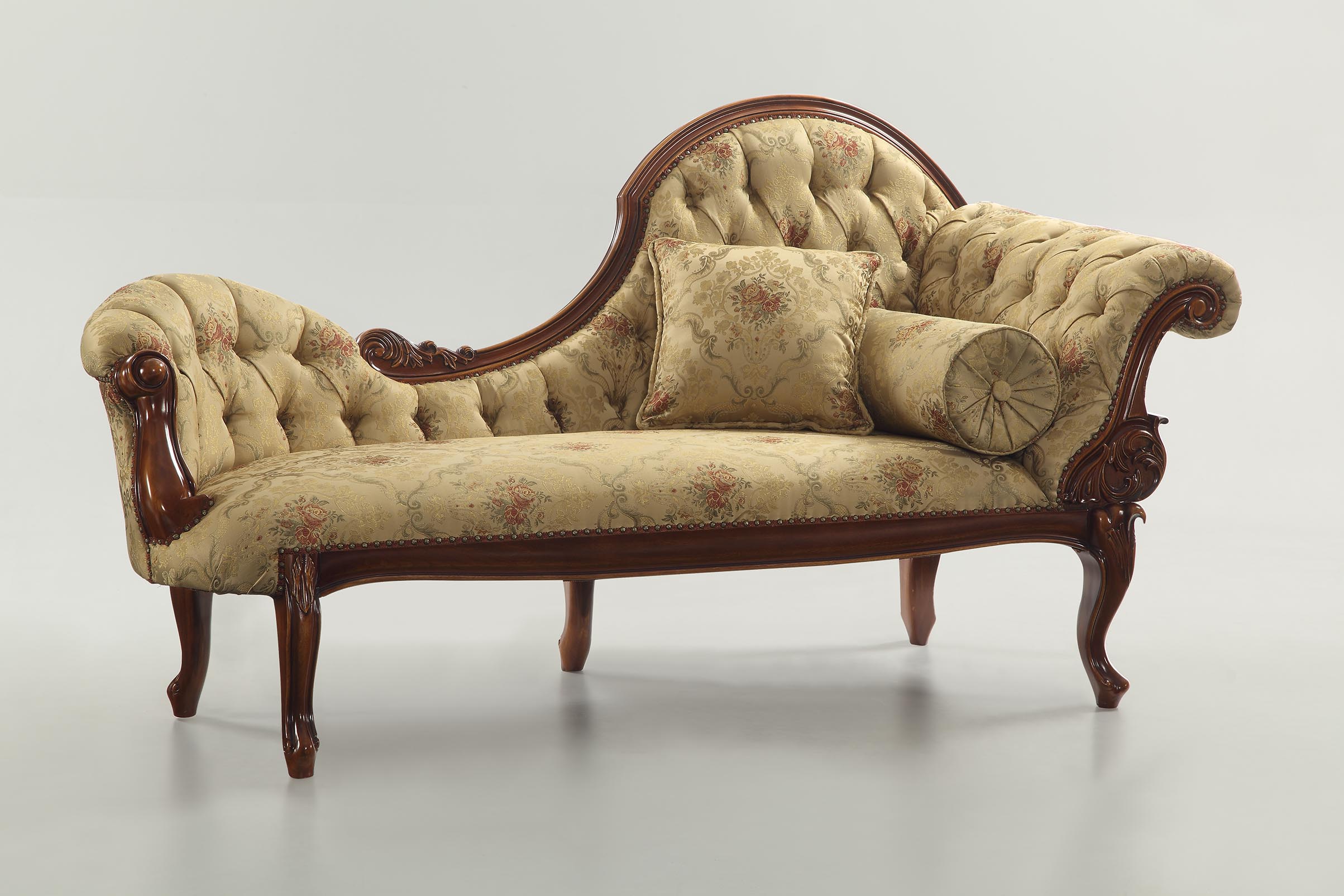 [开云（中国） - 坐具|沙发|办公家具|设计师家具|美人靠沙发]