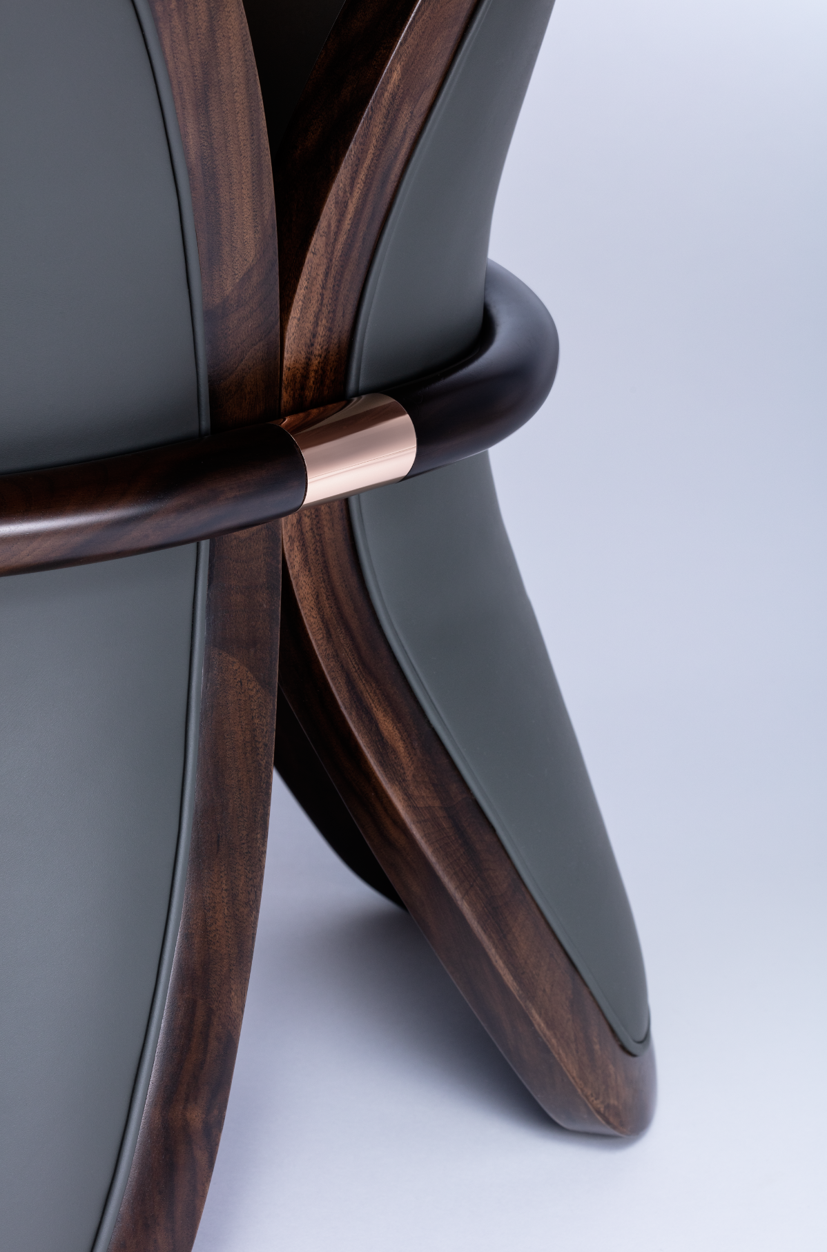 开云（中国） - 桌几|餐桌|办公家具|设计师家具|无同-圆餐台