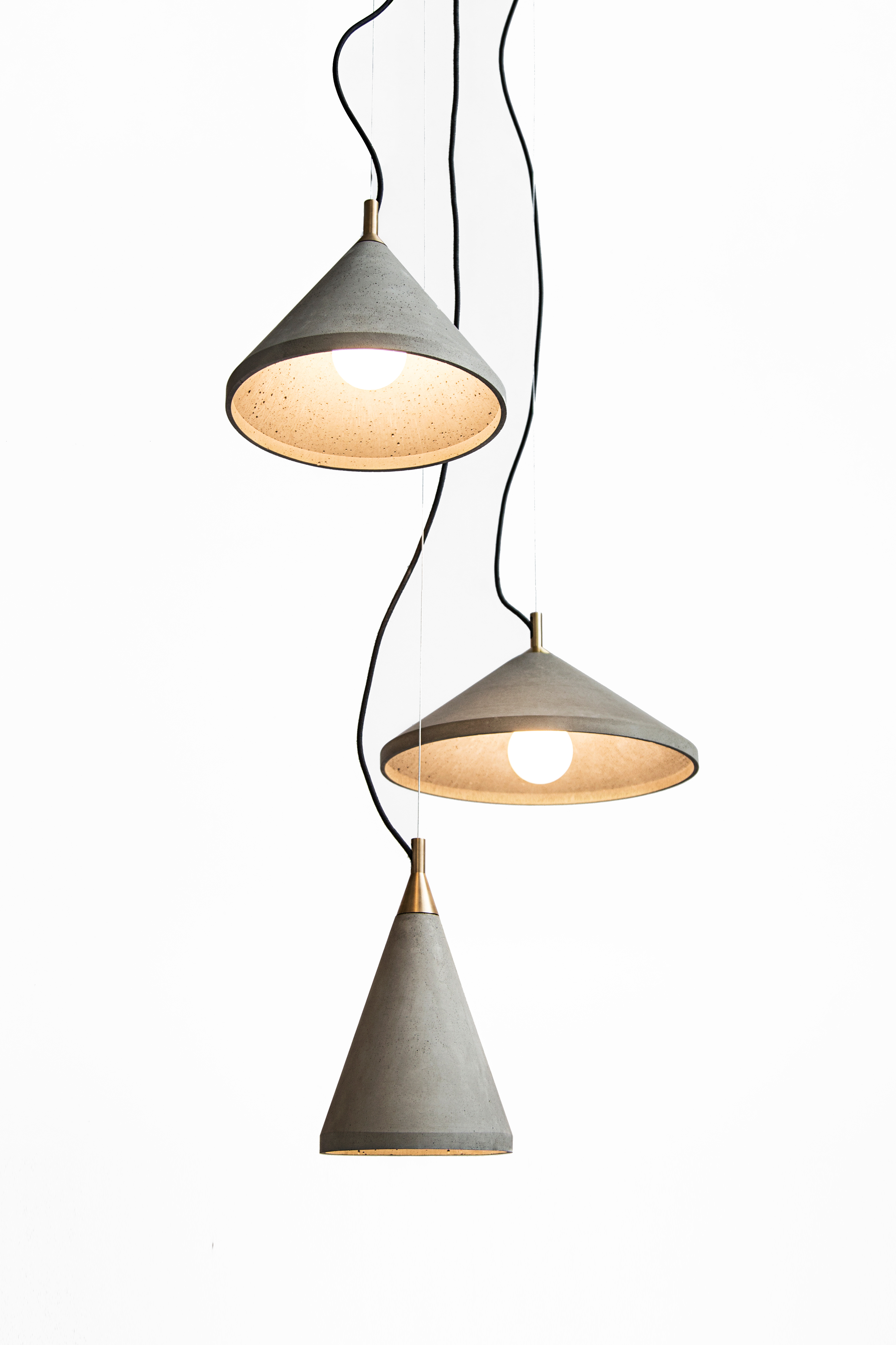 [开云（中国） - 灯饰|吊灯|办公家具|设计师家具|吊灯-人]