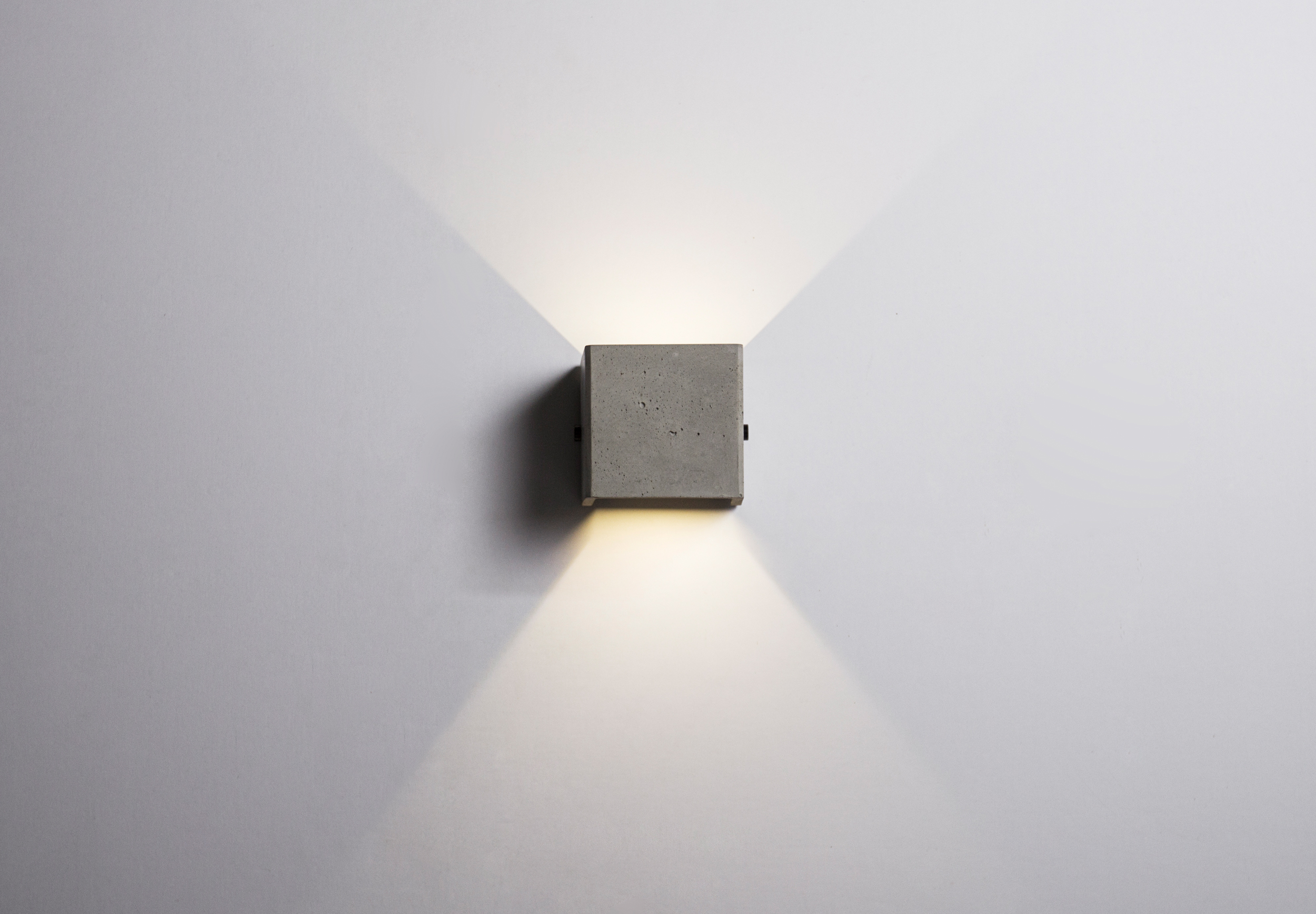 开云（中国） - 灯饰|壁灯|办公家具|设计师家具|壁灯-V