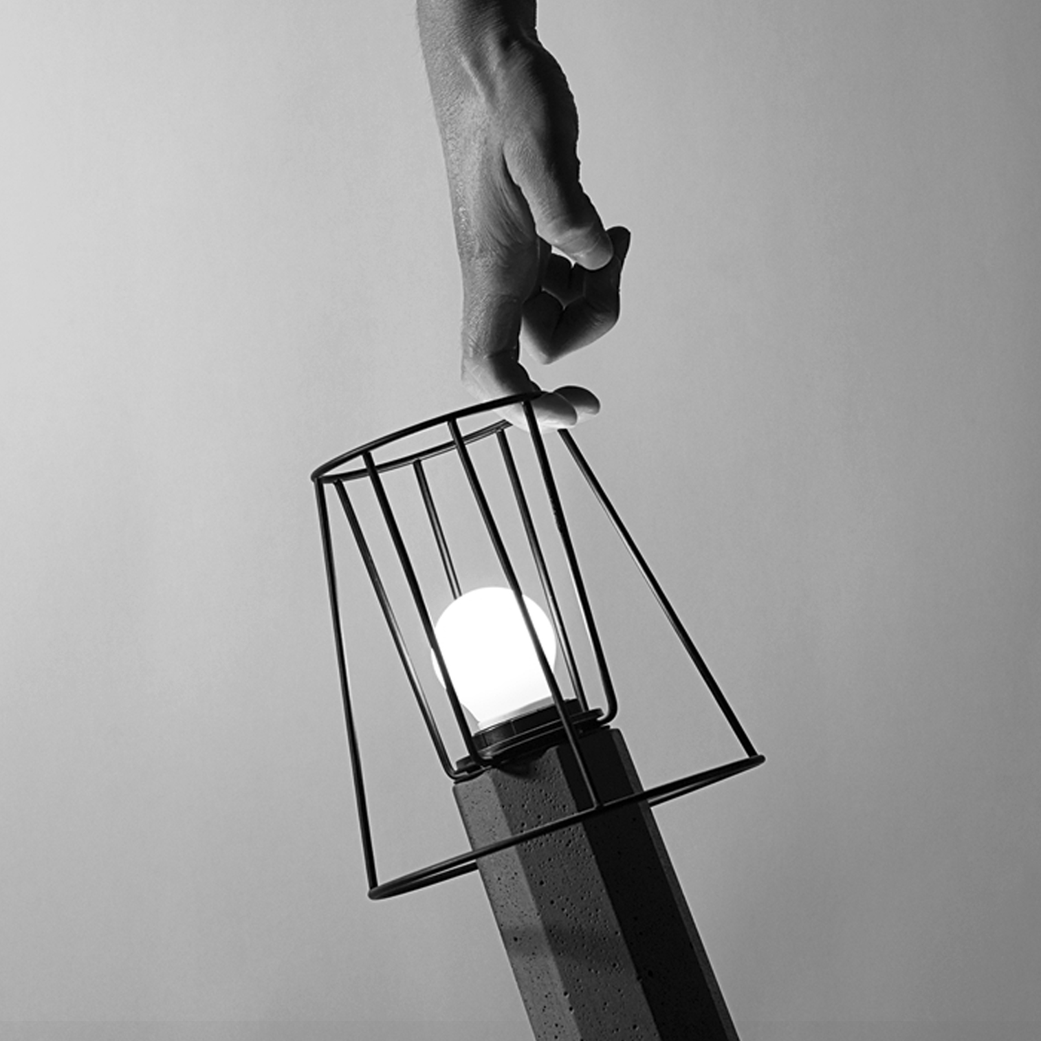 开云（中国） - 灯饰|台灯|办公家具|设计师家具|台灯-棒